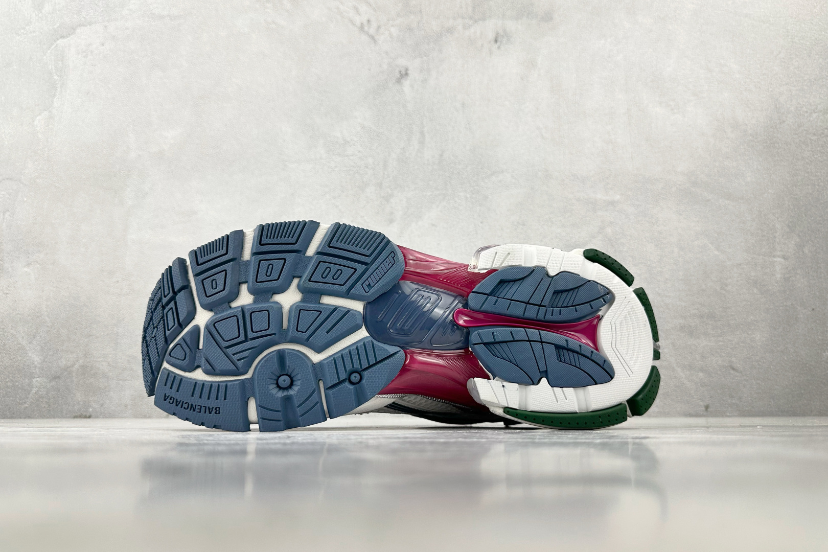 480 代购版 Balenciaga巴黎世家 Runner2.0 粉白绿 772774 W3RMU 9934-Chinese UA Cheap High Quatity Brand Clothes Bags handbags Sneakers wholesale wholesaler seller from China Factory suppliers Fashion Clothing Shoes best Quality Beautiful Price 480 代购版 Balenciaga巴黎世家 Runner2.0 粉白绿 772774 W3RMU 9934