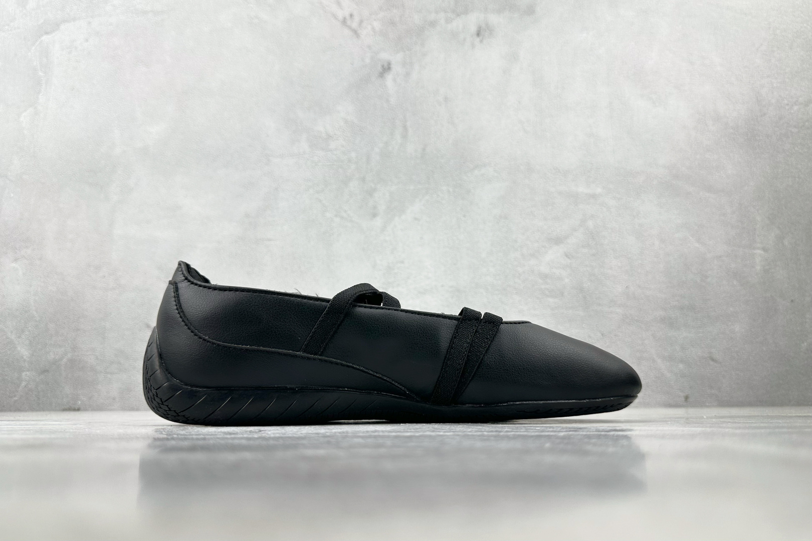 160 PUMA Speedcat 黑色 403587-03