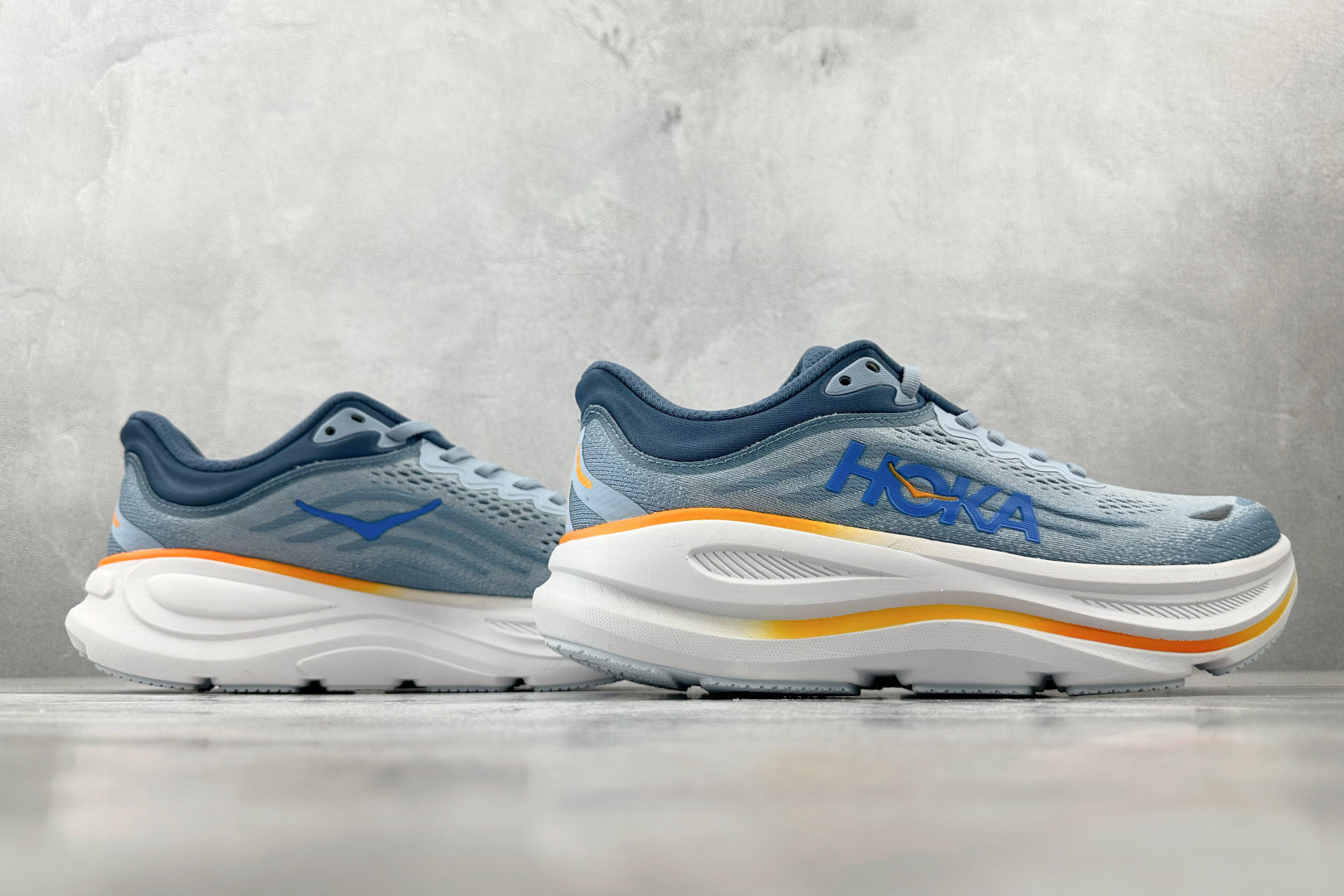 220 HOKA ONE ONE Bondi 9 蓝色 1162011-DNP