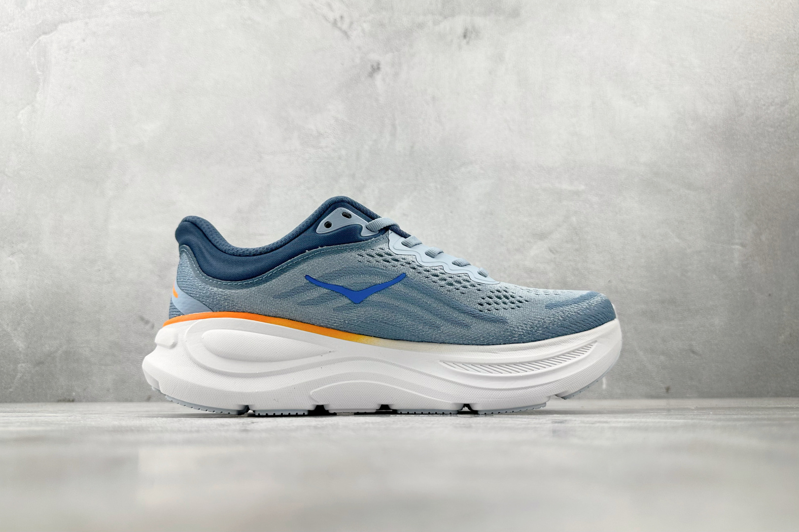 220 HOKA ONE ONE Bondi 9 蓝色 1162011-DNP