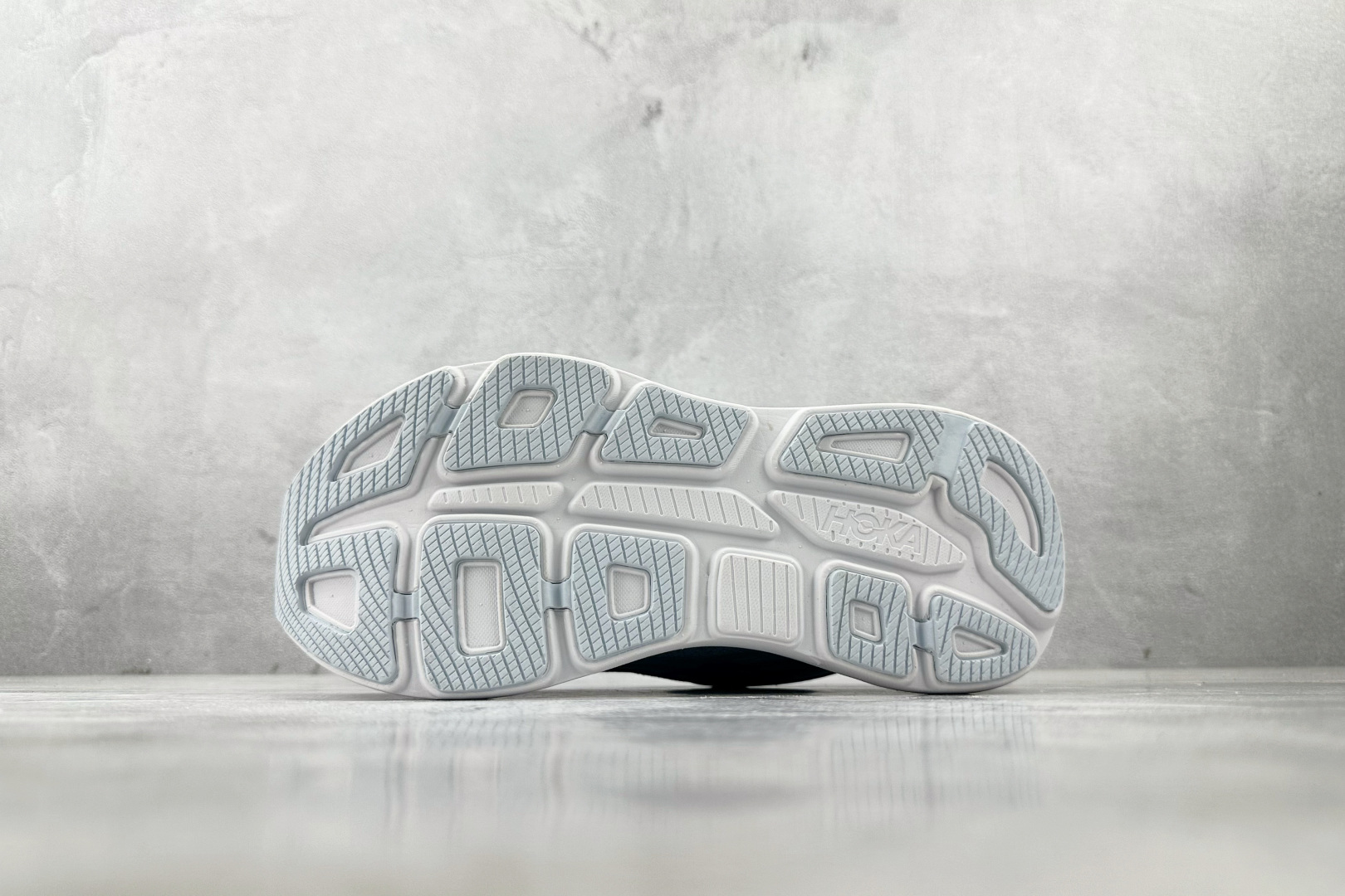 220 HOKA ONE ONE Bondi 9 蓝色 1162011-DNP