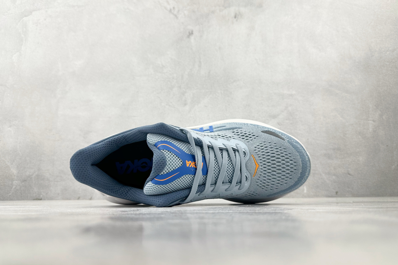 220 HOKA ONE ONE Bondi 9 蓝色 1162011-DNP