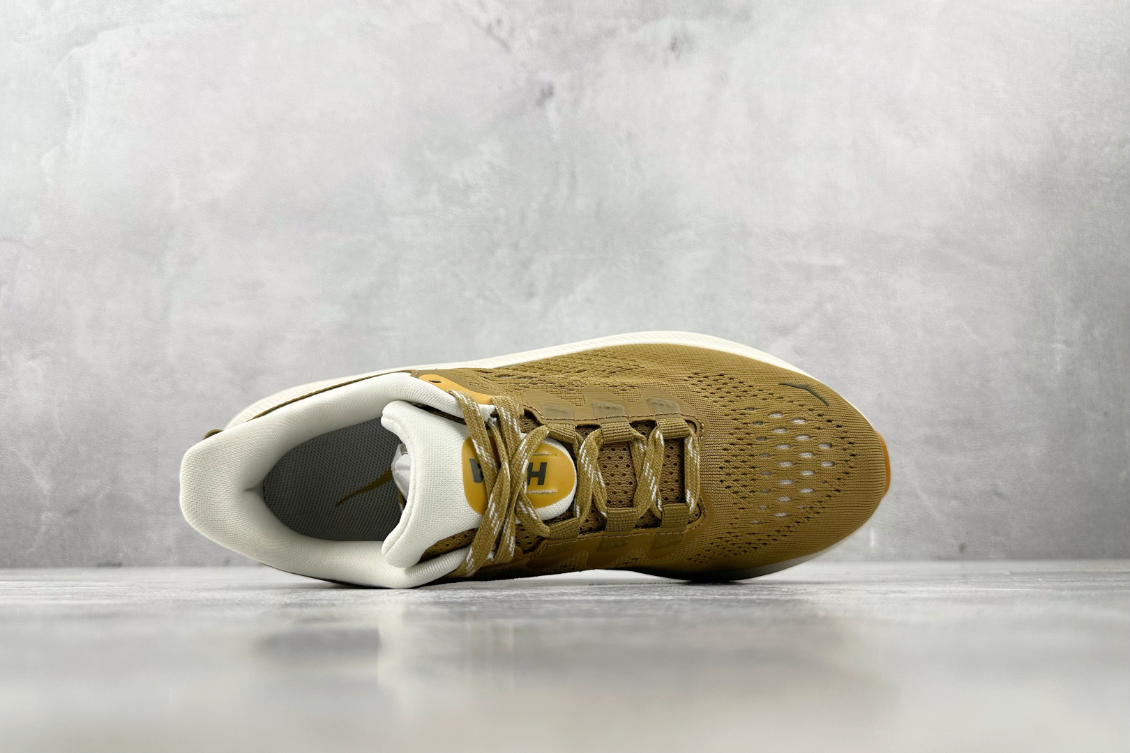 200 HOKA ONE ONE KAWANA 2 棕色 1147930-WLK