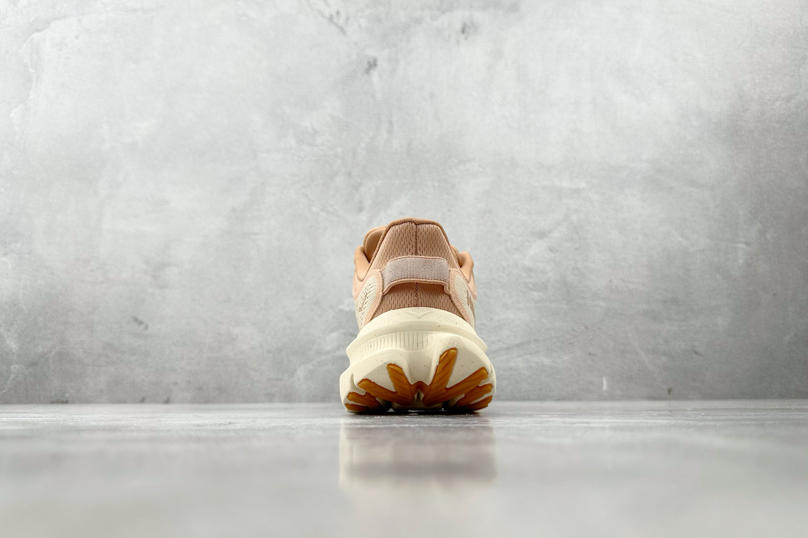 200 HOKA ONE ONE KAWANA 2 卡其色 1147913VSN-Chinese  UA Cheap High Quatity Brand  Clothes Bags handbags Sneakers wholesale wholesaler seller from China Factory suppliers Fashion Clothing  Shoes best Quality Beautiful Price  200 HOKA ONE ONE KAWANA 2 卡其色 1147913VSN