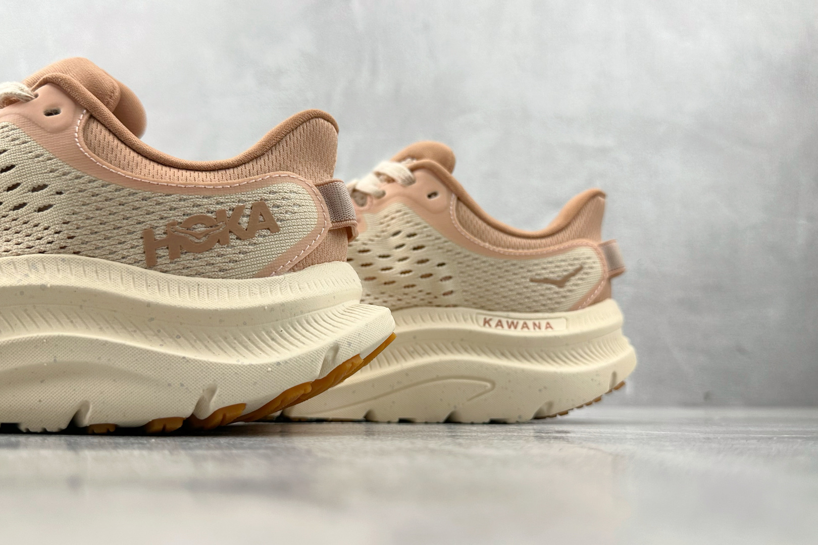 200 HOKA ONE ONE KAWANA 2 卡其色 1147913VSN-Chinese  UA Cheap High Quatity Brand  Clothes Bags handbags Sneakers wholesale wholesaler seller from China Factory suppliers Fashion Clothing  Shoes best Quality Beautiful Price  200 HOKA ONE ONE KAWANA 2 卡其色 1147913VSN