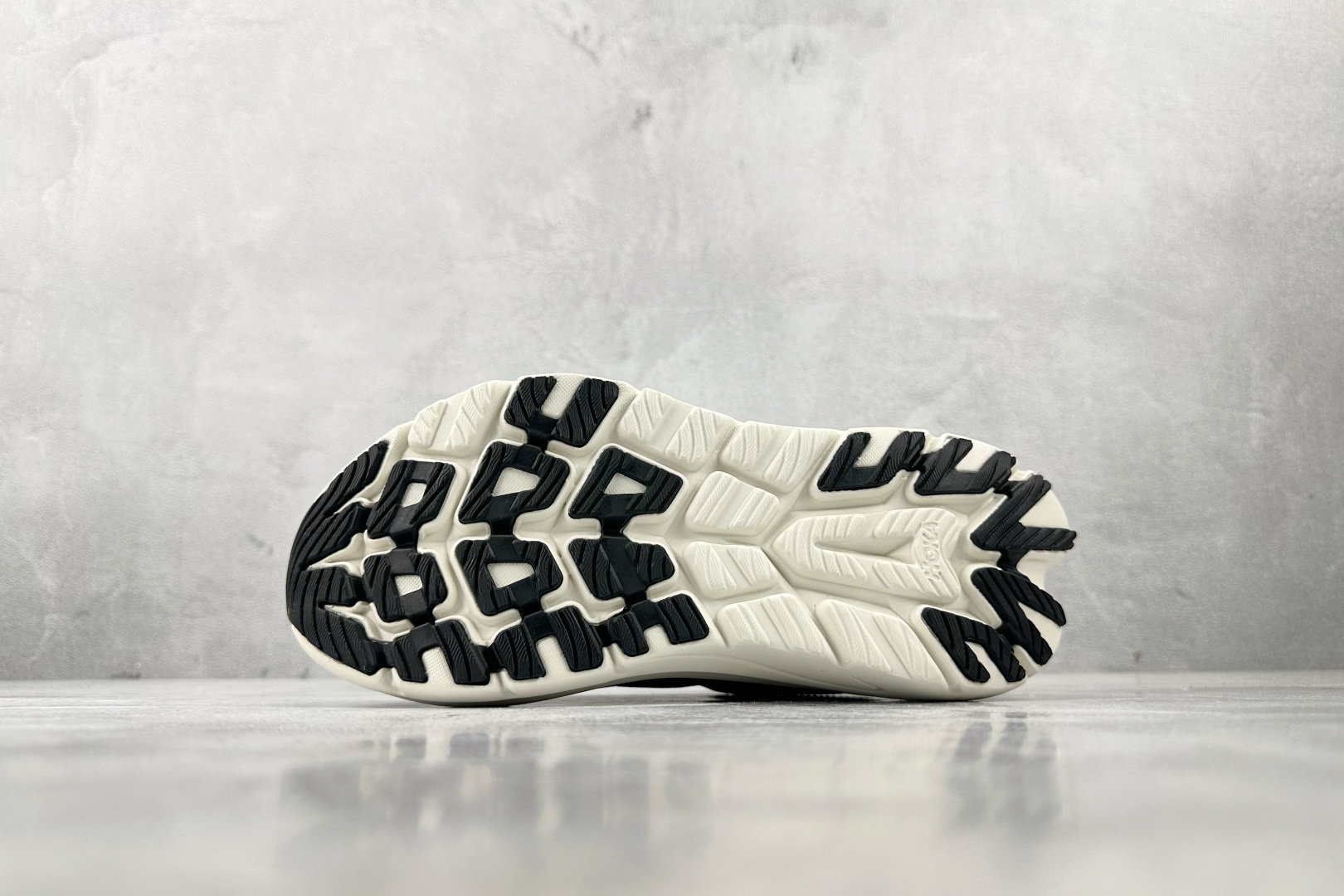 200 HOKA ONE ONE KAWANA 2 黑色 1147913-ONL