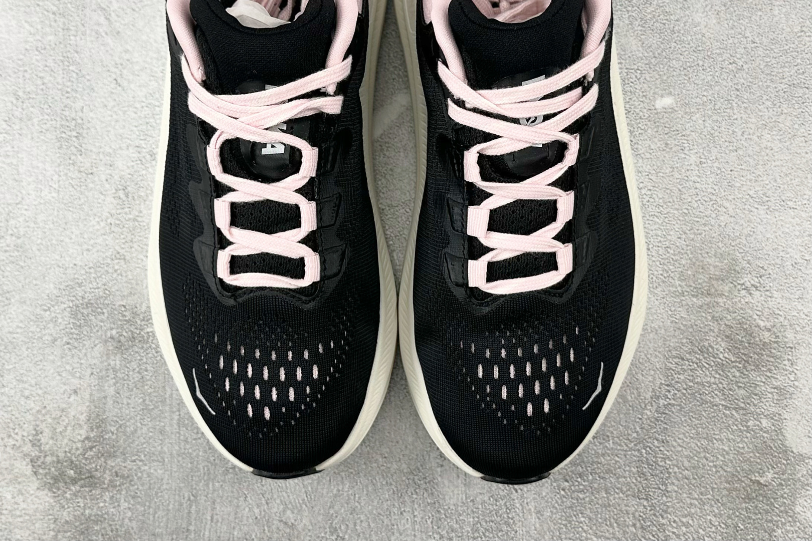 200 HOKA ONE ONE KAWANA 2 黑色 1147913-ONL