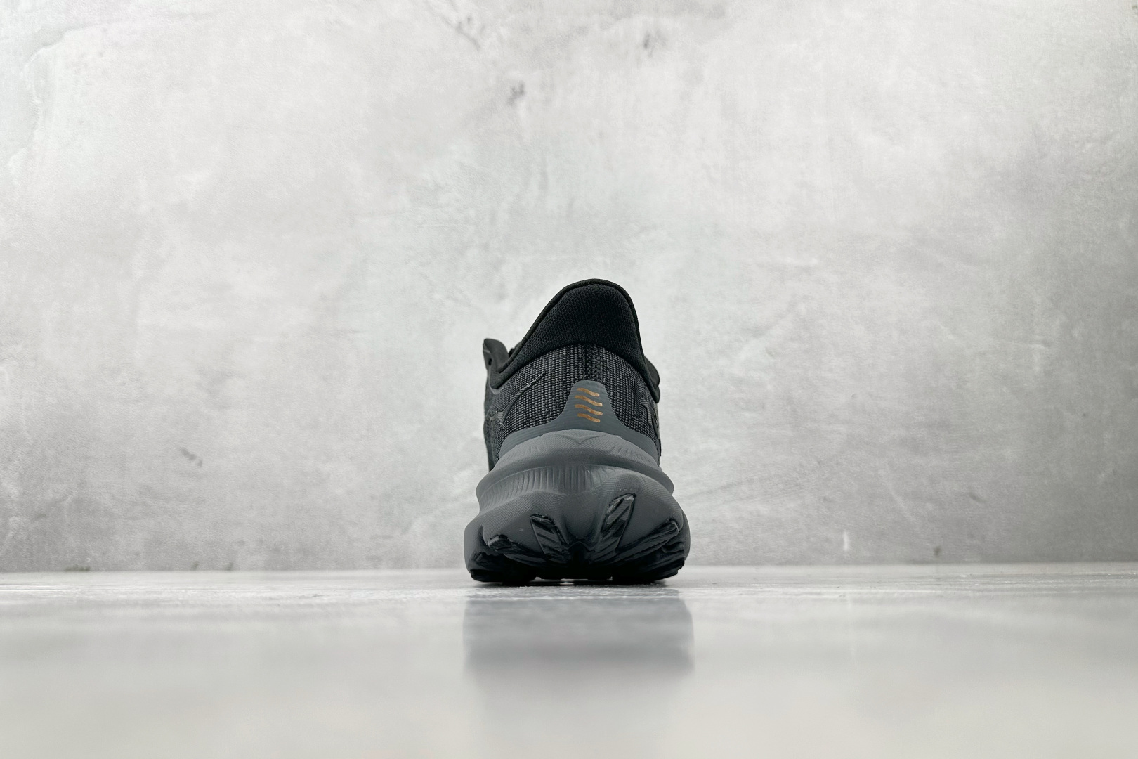 190 HOKA ONE ONE KAWANA 黑棕 1123164-BCPPR