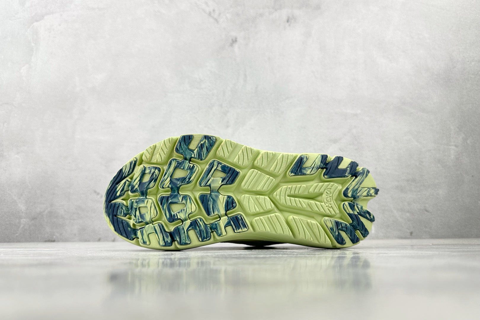 190 HOKA ONE ONE KAWANA 米白色 1123163-BDBB