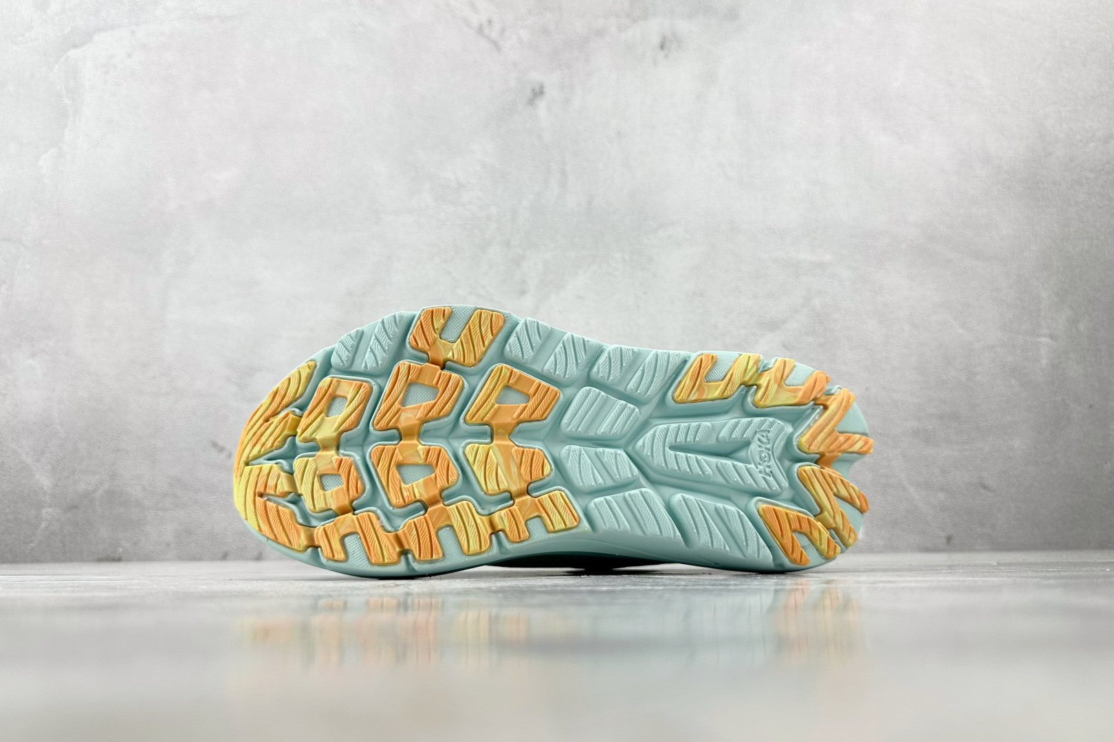 190 HOKA ONE ONE KAWANA 绿 1123164-SOOM