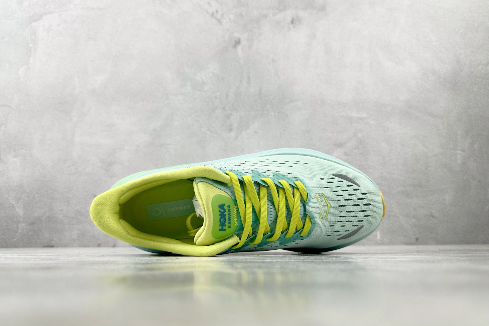 190 HOKA ONE ONE KAWANA 绿 1123164-SOOM