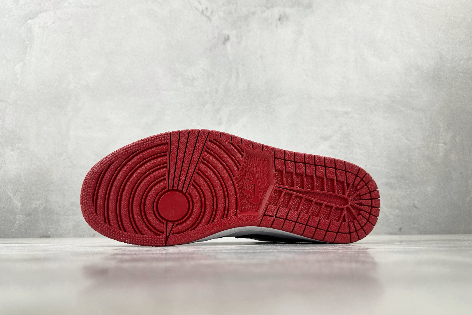 180 Jordan Air Jordan 1 low 白红 553558-166