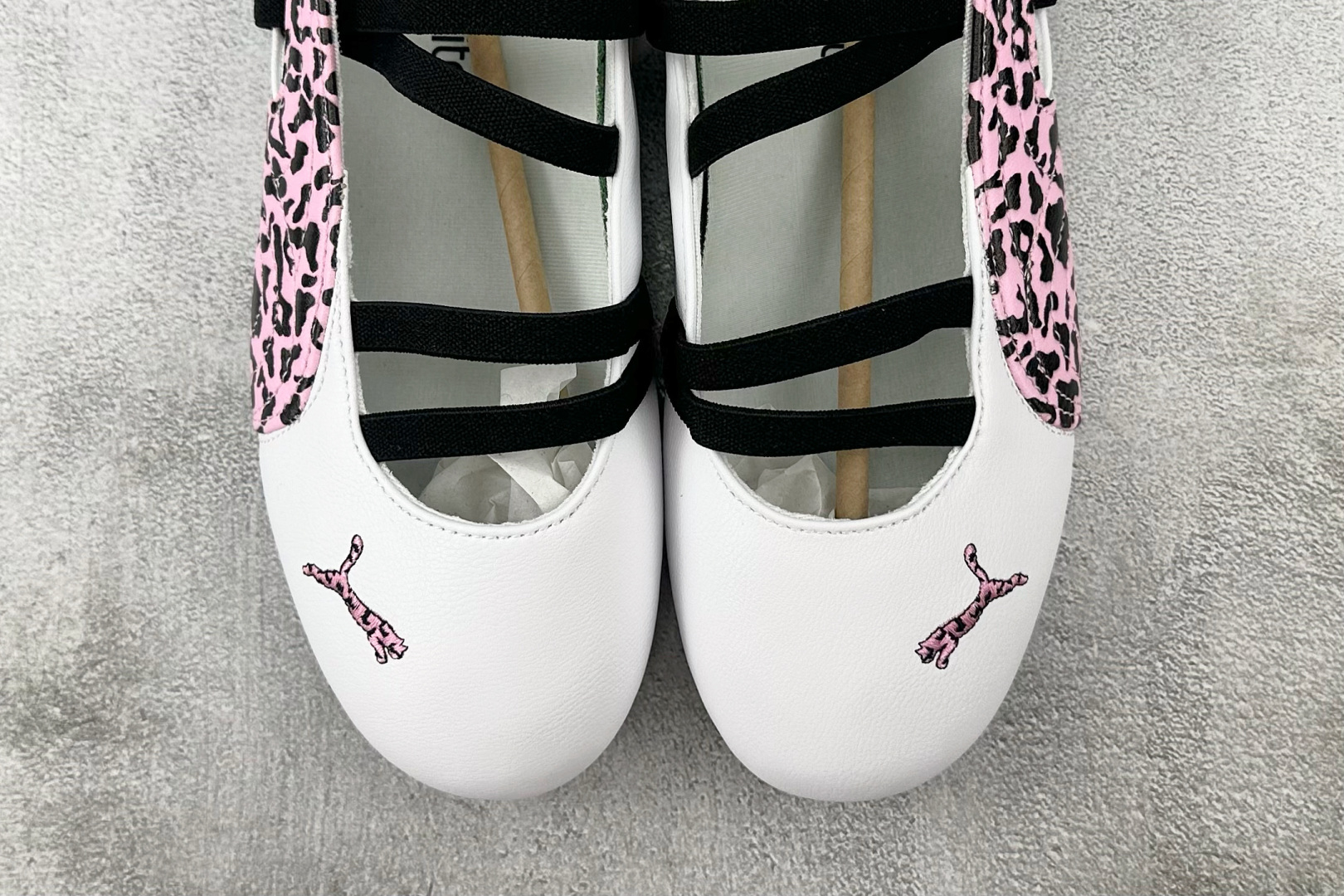 160 定制球鞋 PUMA Speedcat 系列 豹纹甜心 黑白粉 403587-01