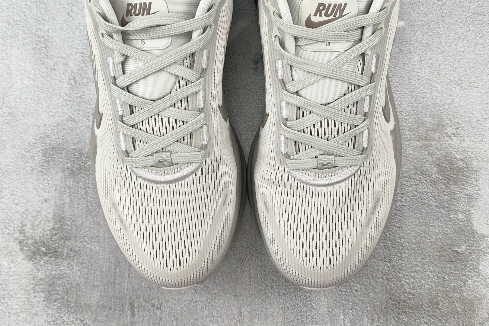 190 全套数据私模 Nike Vomero 18 棕色 HM6804-003