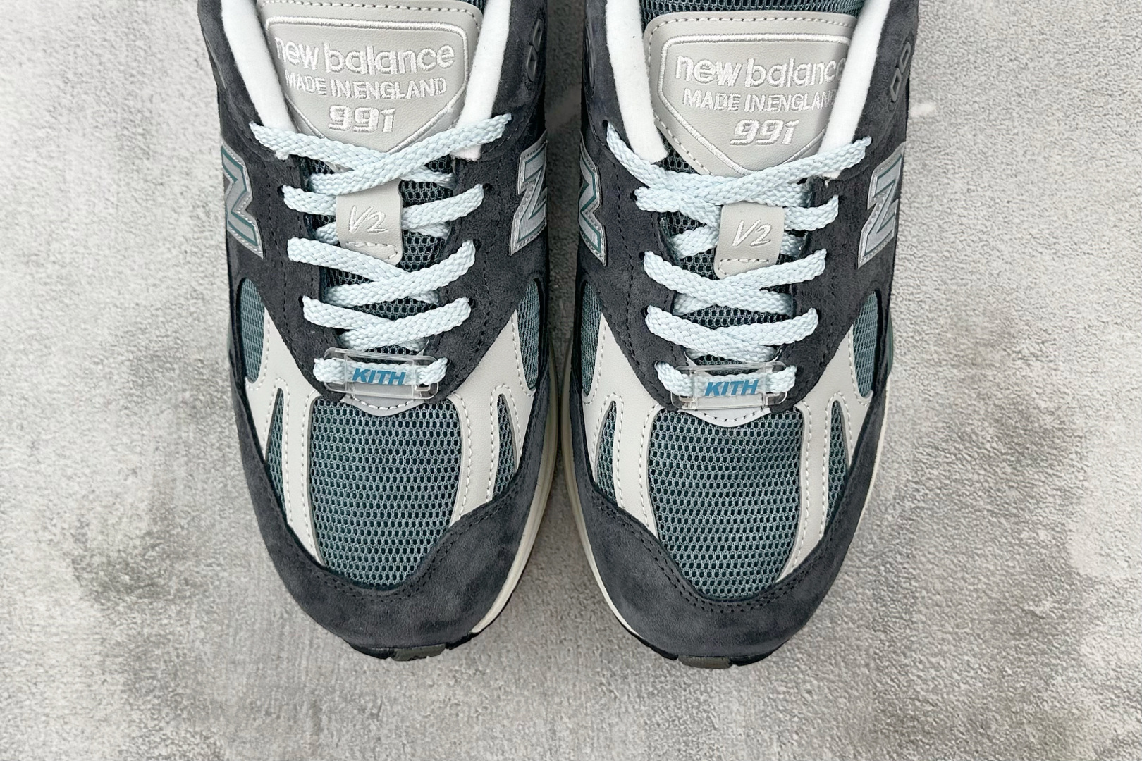 330 顶级纯原 KITH × New Balance NB 991 V2 ”Steel Blue”灰蓝 U991KH2-Chinese  UA Cheap High Quatity Brand  Clothes Bags handbags Sneakers wholesale wholesaler seller from China Factory suppliers Fashion Clothing  Shoes best Quality Beautiful Price  330 顶级纯原 KITH × New Balance NB 991 V2 ”Steel Blue”灰蓝 U991KH2