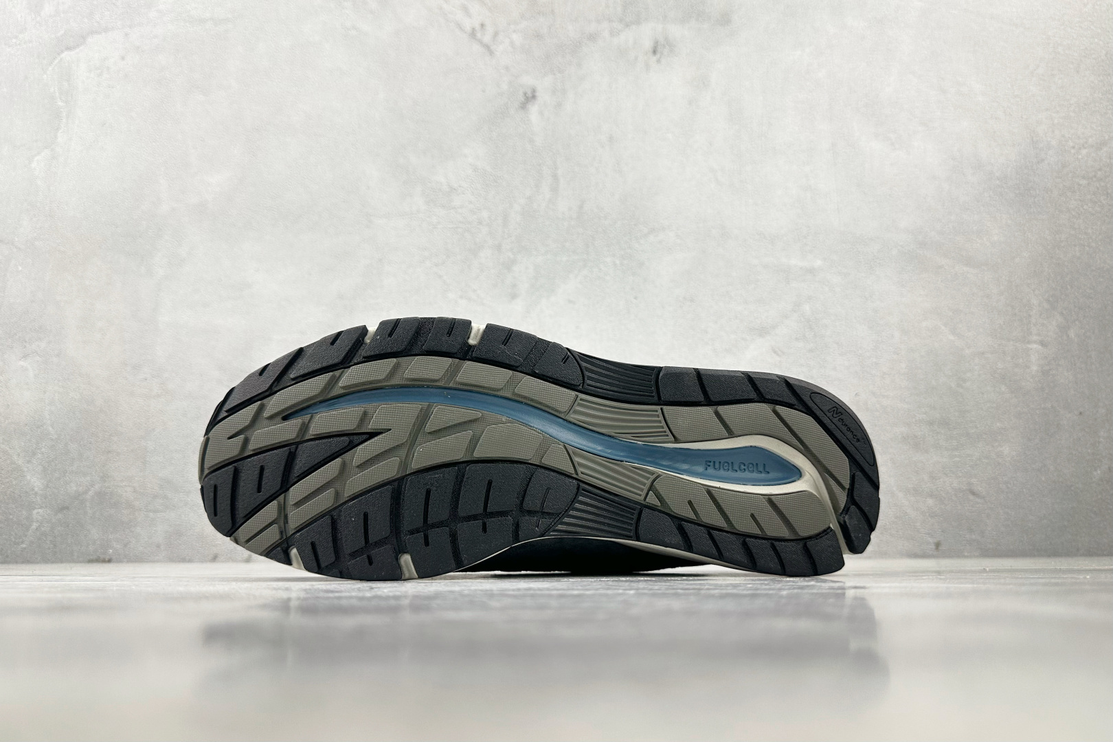 330 顶级纯原 KITH × New Balance NB 991 V2 ”Steel Blue”灰蓝 U991KH2-Chinese  UA Cheap High Quatity Brand  Clothes Bags handbags Sneakers wholesale wholesaler seller from China Factory suppliers Fashion Clothing  Shoes best Quality Beautiful Price  330 顶级纯原 KITH × New Balance NB 991 V2 ”Steel Blue”灰蓝 U991KH2