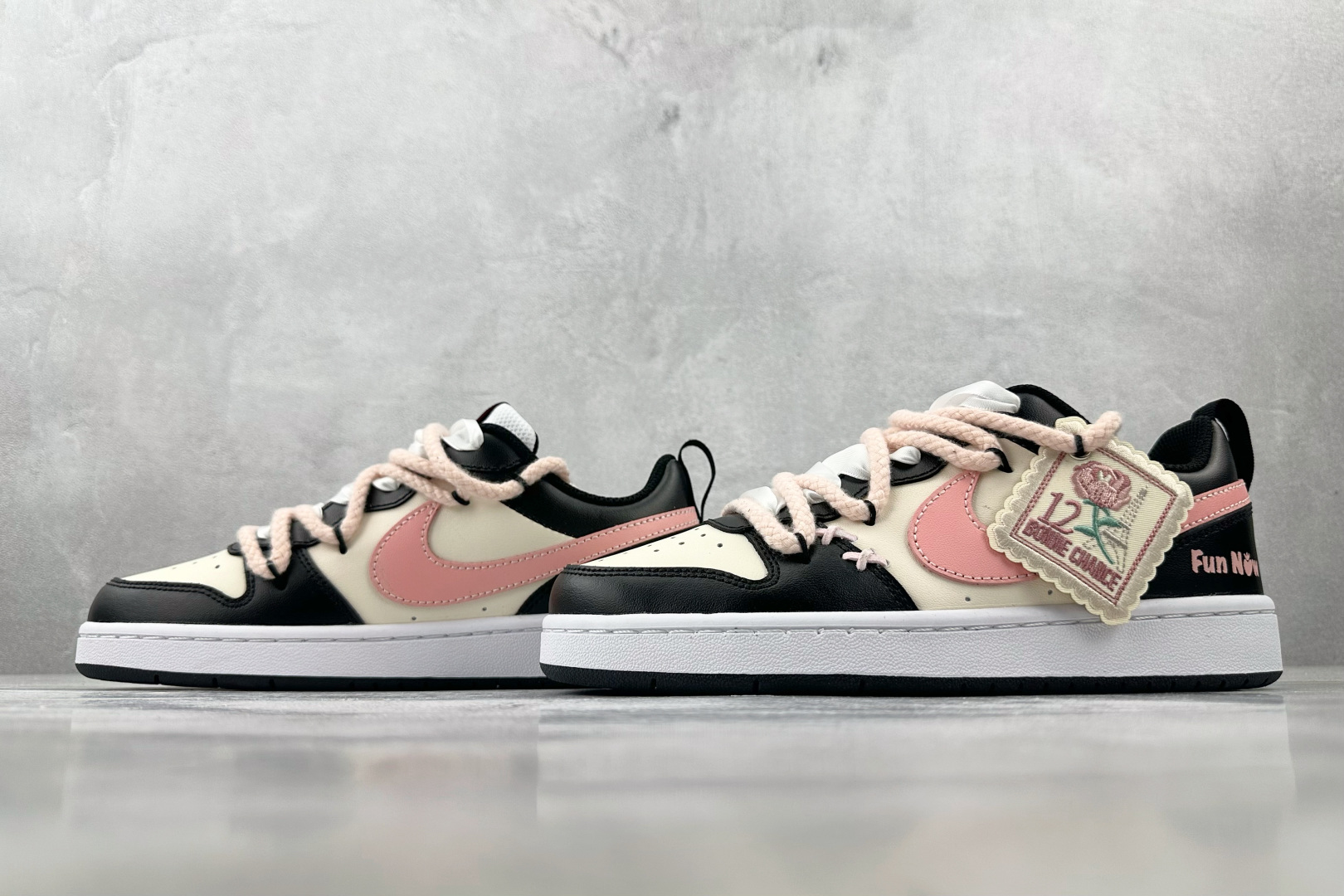 K13特价 
【定制球鞋】Nike Court Borough 2 莓烦恼 GS 黑粉色

货号：BQ5