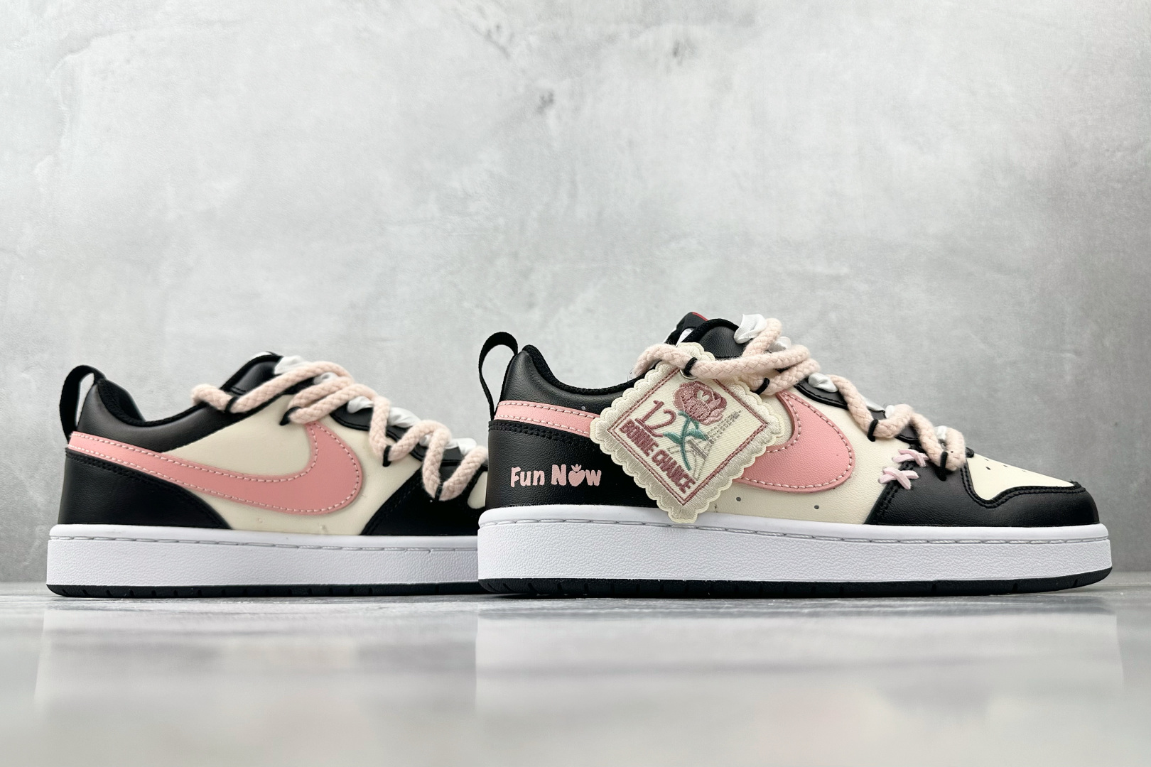 K13特价 
【定制球鞋】Nike Court Borough 2 莓烦恼 GS 黑粉色

货号：BQ5
