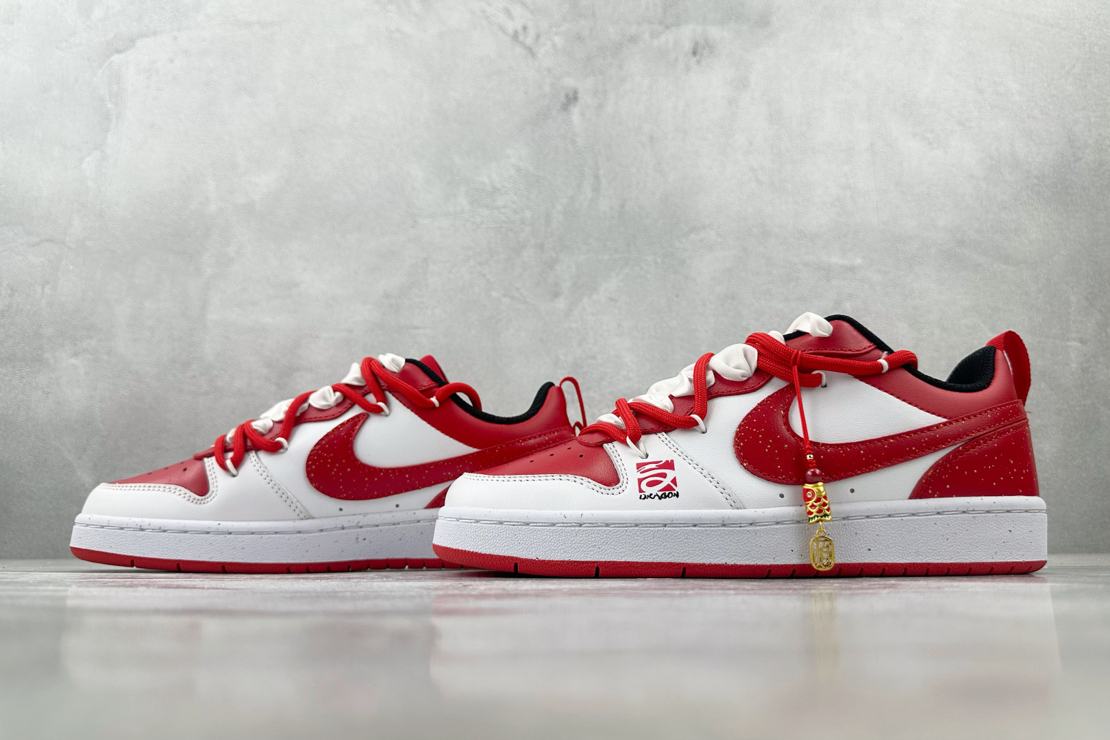 K13特价 本地💰140
【定制球鞋】Nike Court Borough 蛇年限定 GS 白红
货号:DV5456 600
尺码:36 36.5 37.5 38 38.5 39 40 40.5 41 42 42.5 43 44 44.5 45
编码:25
