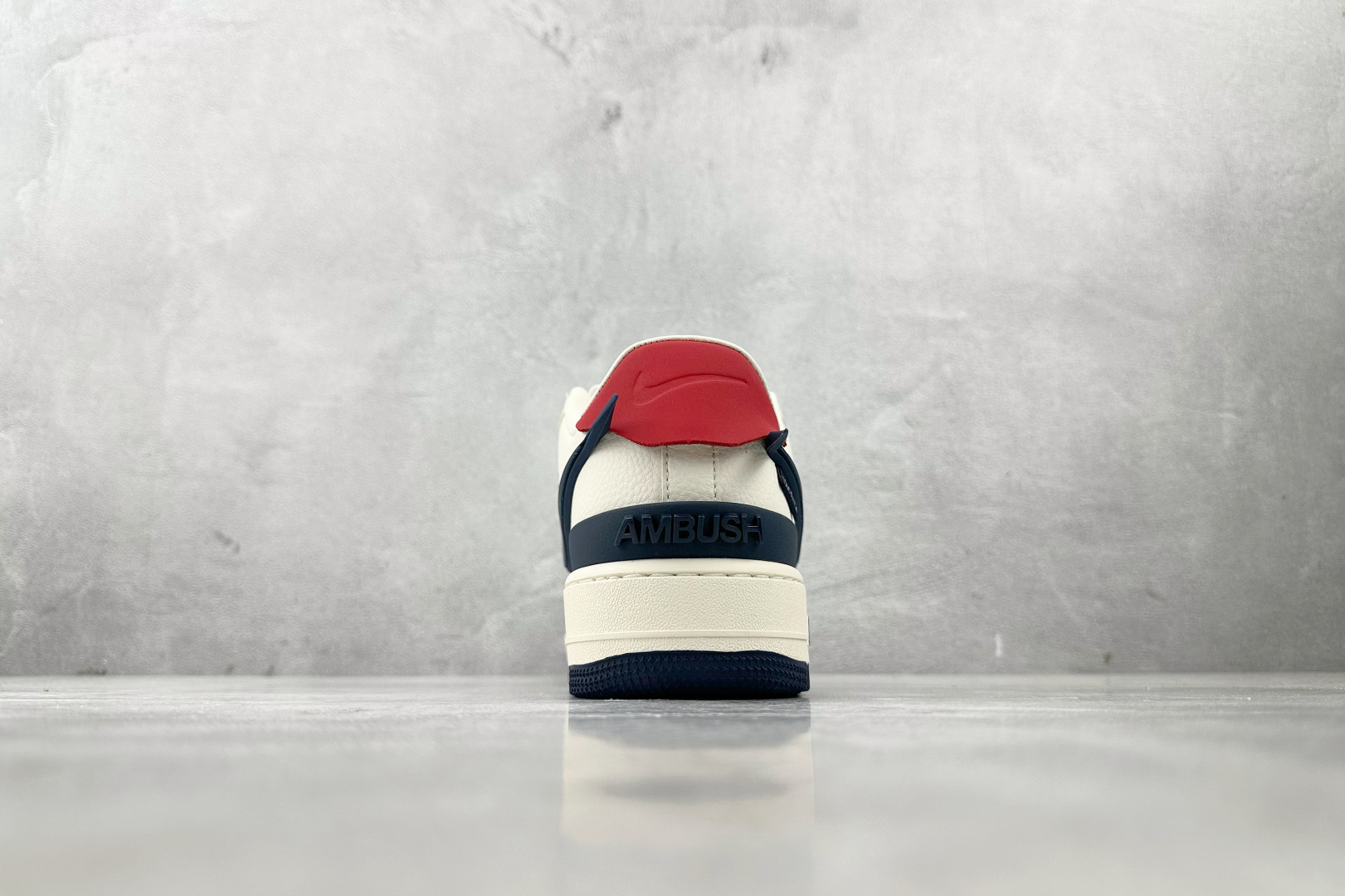 260 Nike Air Force 1'07 LV 联名 米白黑 XS3464-575