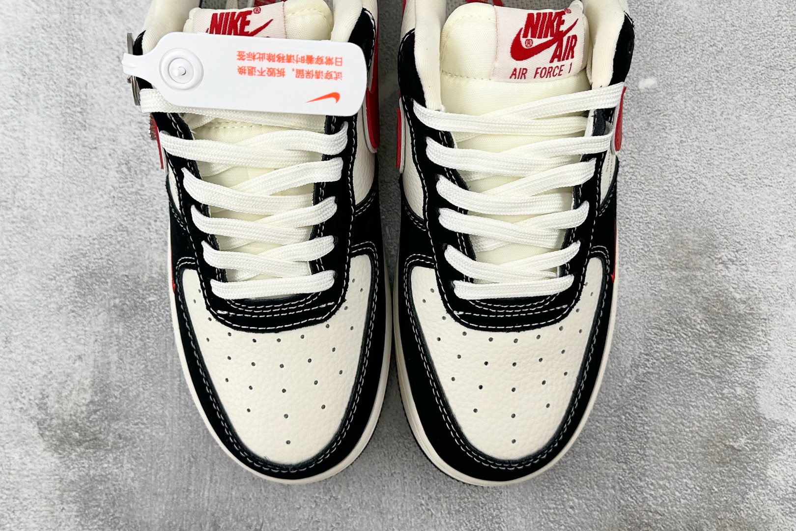 260 Nike Air Force 1'07 Supreme 联名 黑白橙 KB1688-001