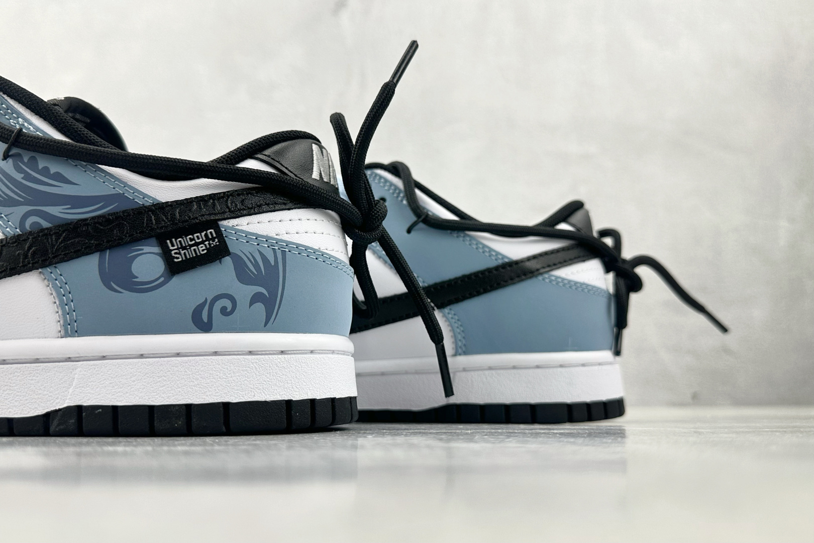 300 定制球鞋 Nike Dunk 山海经 赢鱼 黑白蓝 DD1503-101