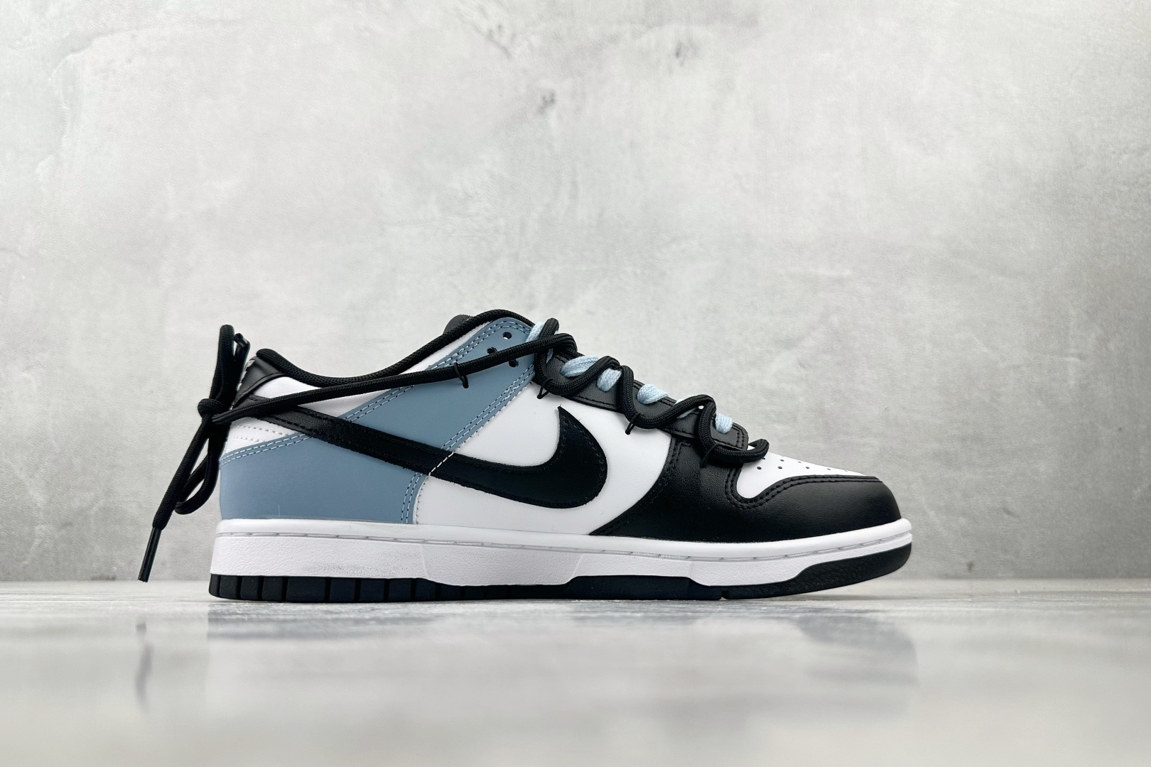 300 定制球鞋 Nike Dunk 山海经 赢鱼 黑白蓝 DD1503-101