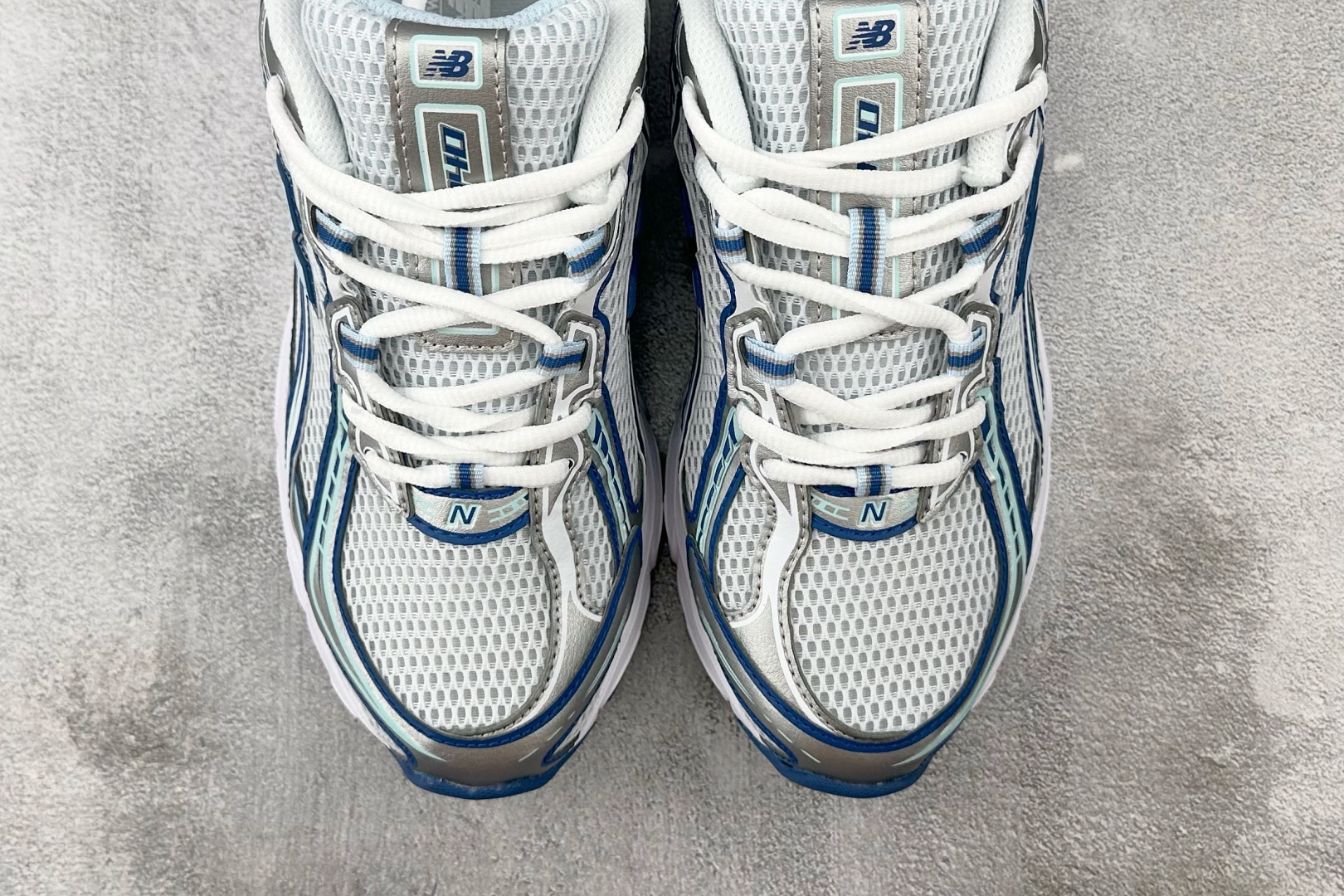 New Balance NB 740 Ice Blue 白蓝货号：U740LB2尺码：36 36.5 3