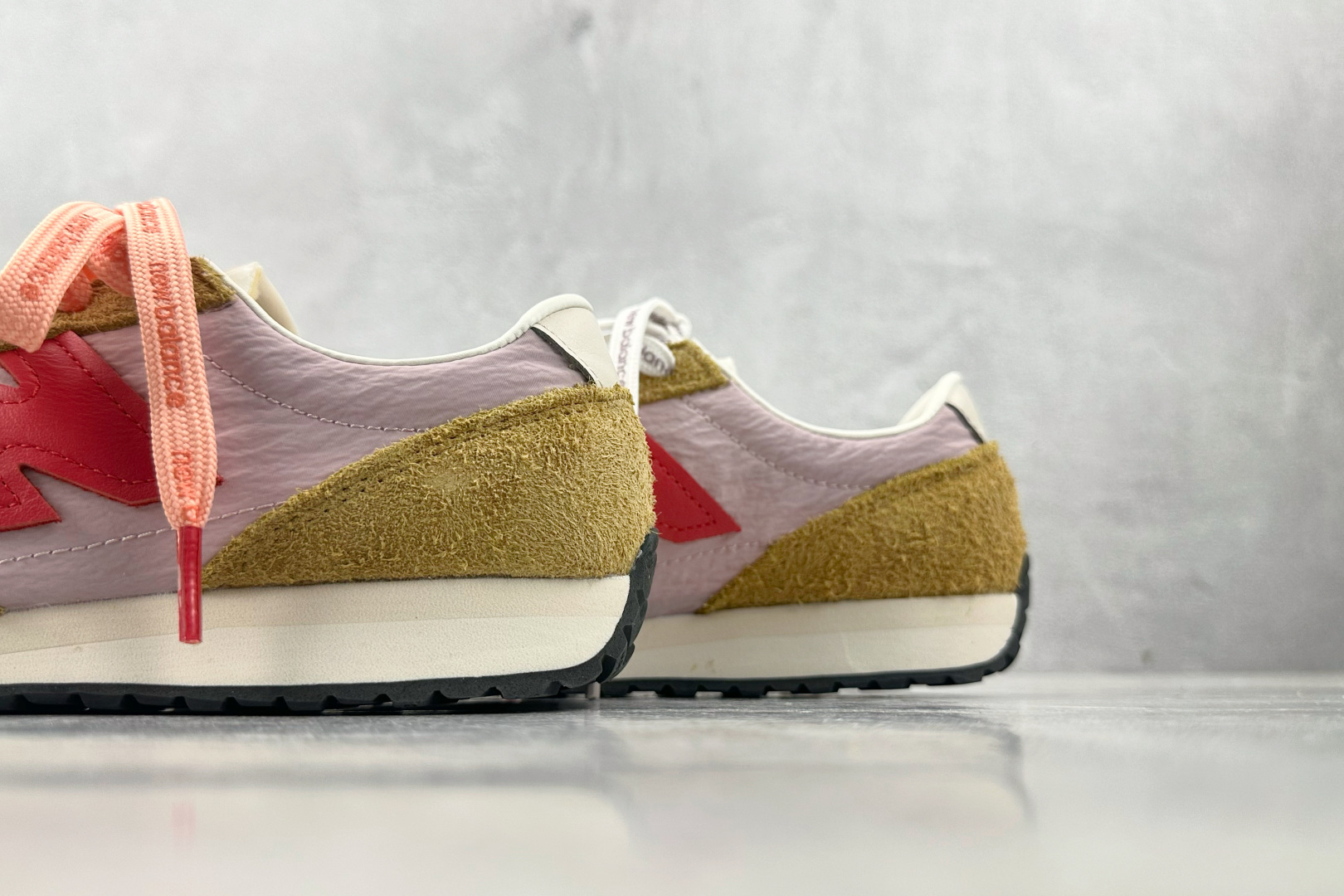 绿X/M 220 纯原 New Balance NB 471 黄粉 U471AC-Chinese  UA Cheap High Quatity Brand  Clothes Bags handbags Sneakers wholesale wholesaler seller from China Factory suppliers Fashion Clothing  Shoes best Quality Beautiful Price  绿X/M 220 纯原 New Balance NB 471 黄粉 U471AC