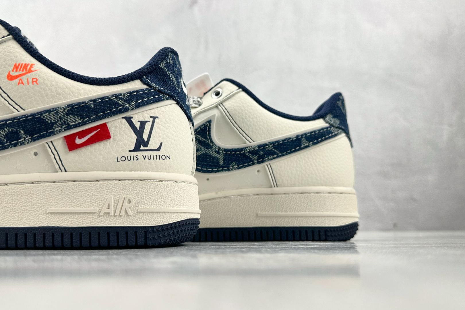 260 Nike Air Force 1'07 LV 联名 米白蓝 YX5066-345