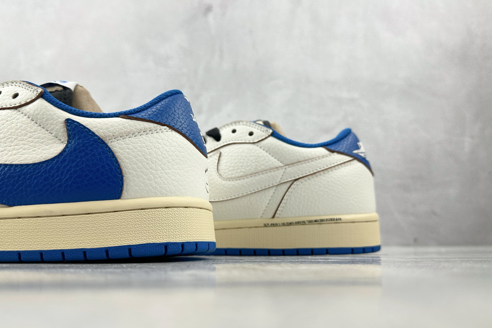 200 综合版 Travis Scott x Jordan Air Jordan 1 Low OG 蓝色 DM7866-104