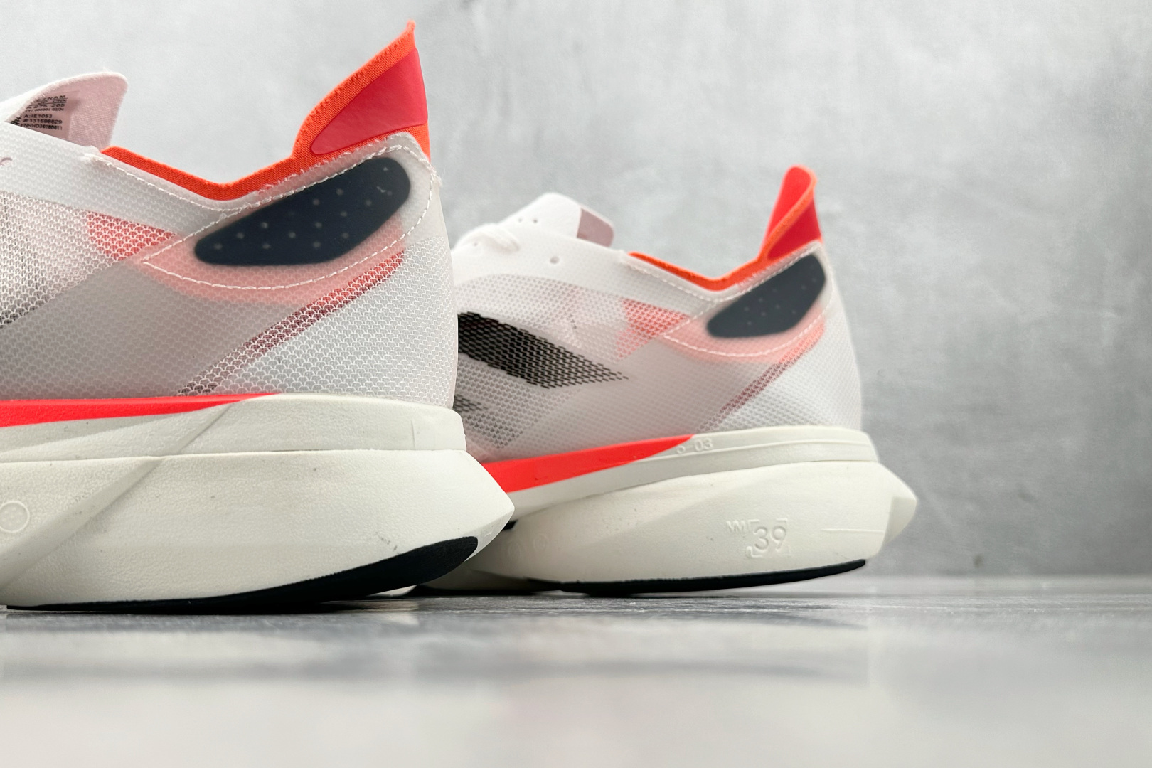 200 平台订单 adidas Adizero Adios Pro 3 白黑红 IE1053