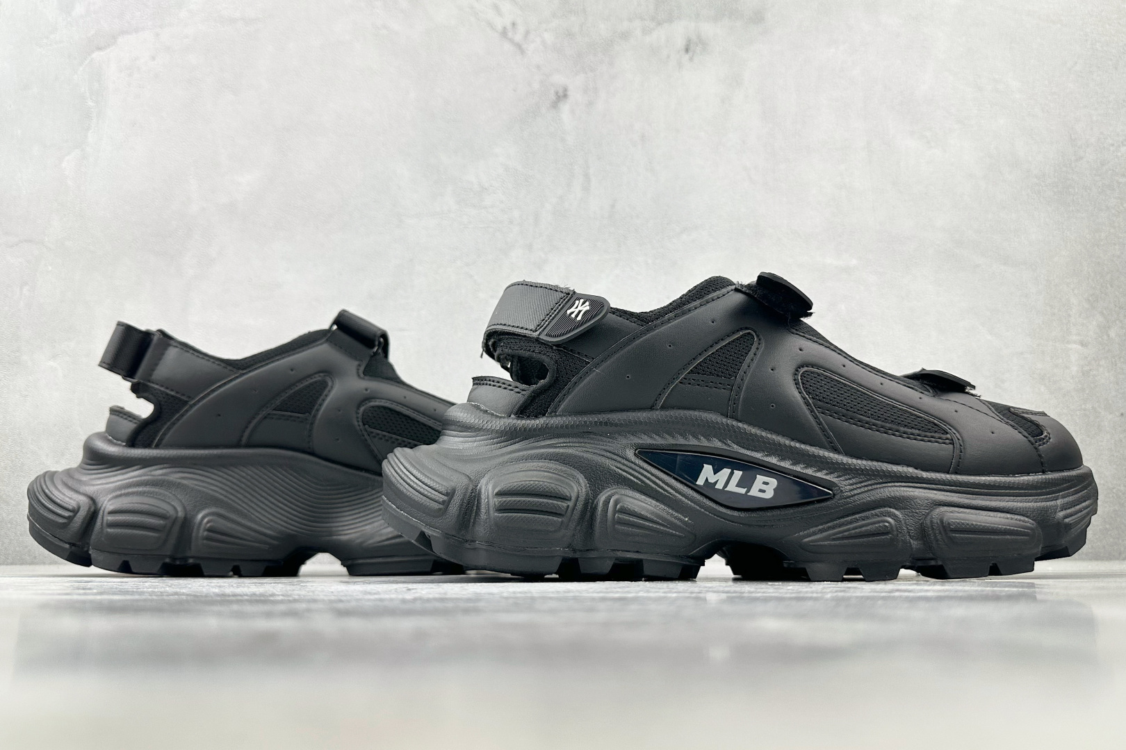 正单 180 平台订单 MLB 纽约洋基队 黑色 3ASDW0153-50BKS