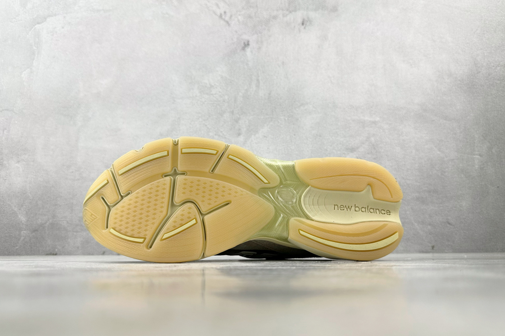 P240大厂出品 New Balance NB 2010 灰色 U2010GD