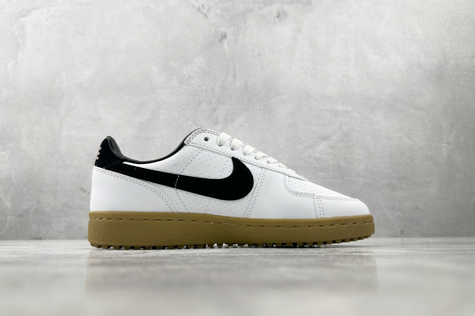 150 出口订单 Nike Field General 82 SP 白色 HF5603-101