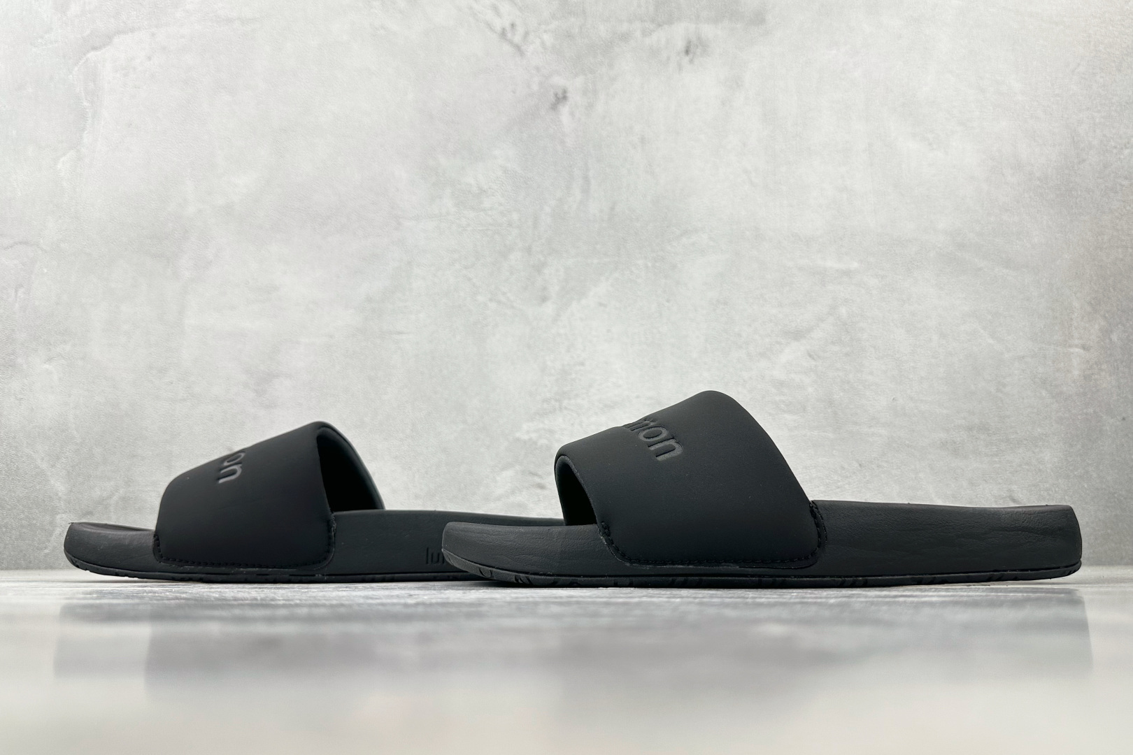 图片[5]-PK  全新工厂开发 lululemon露露示蒙 restfeel slide黑色 货号：LM9AYYS-4310 尺码：35.5 36 36.5 37.5 38 38.5 39 40 40.5 41 42 42.5 43 44 44.5 45 46 46.5 47 48-选品中心