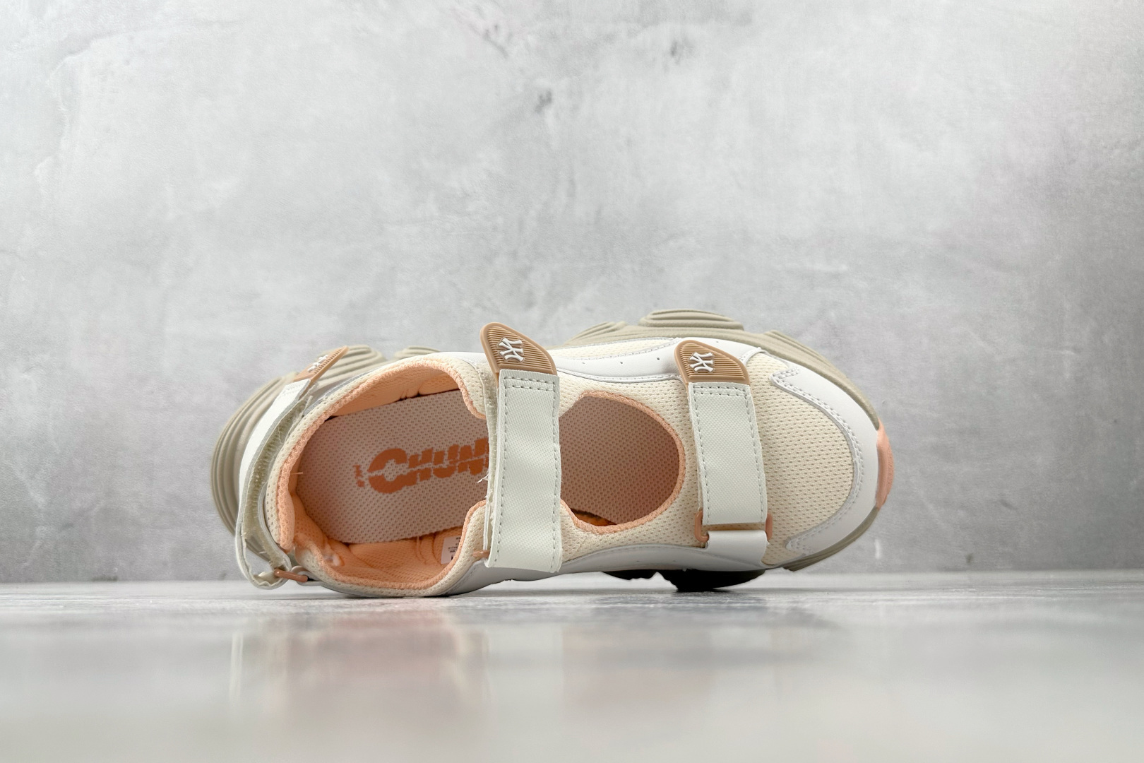 图片[3]-正单  平台订单 MLB 纽约洋基队 白粉 货号：3ASDW0153-50WHS 尺码：35 36 36.5 37.5 38 38.5 39 40-选品中心