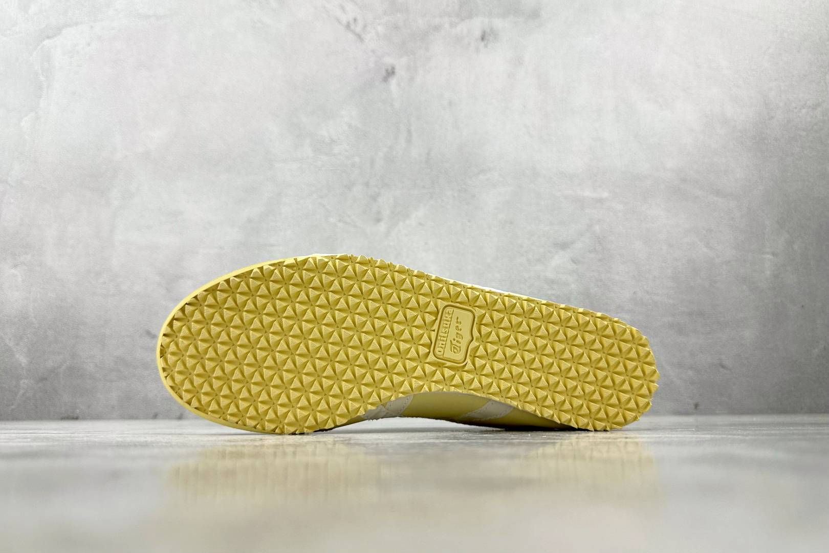 图片[4]-SC  渠道特供 Onitsuka Tiger鬼塚虎 MEXICO 66 slip-on 黄色 货号：1183B603-750 尺码：36 36.5 37.5 38 38.5 39 40 40.5 41 42 42.5 43 44-选品中心