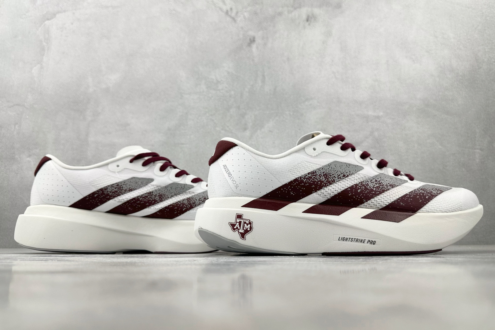 BS 180 纯原 adidas Adizero Evo SL 白黑 JQ4566-Chinese  UA Cheap High Quatity Brand  Clothes Bags handbags Sneakers wholesale wholesaler seller from China Factory suppliers Fashion Clothing  Shoes best Quality Beautiful Price  BS 180 纯原 adidas Adizero Evo SL 白黑 JQ4566