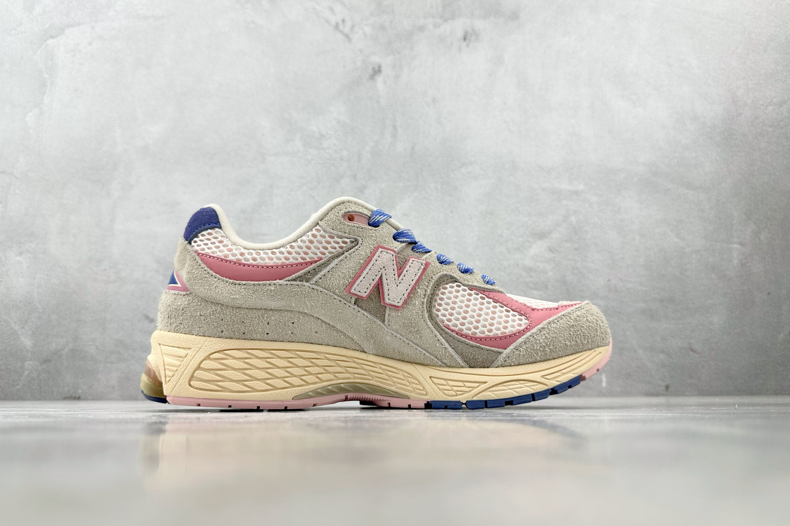 240 大厂出品 Hype DC x New Balance NB 2002R 米色 M2002RHE