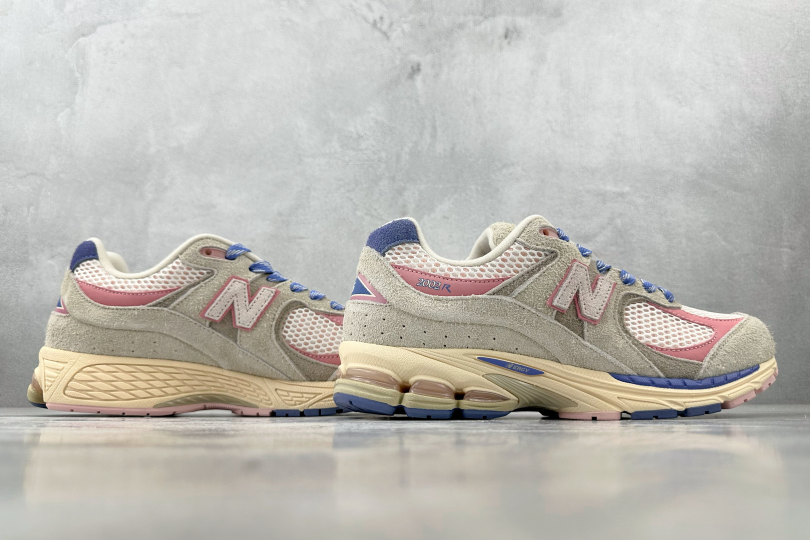 240 大厂出品 Hype DC x New Balance NB 2002R 米色 M2002RHE