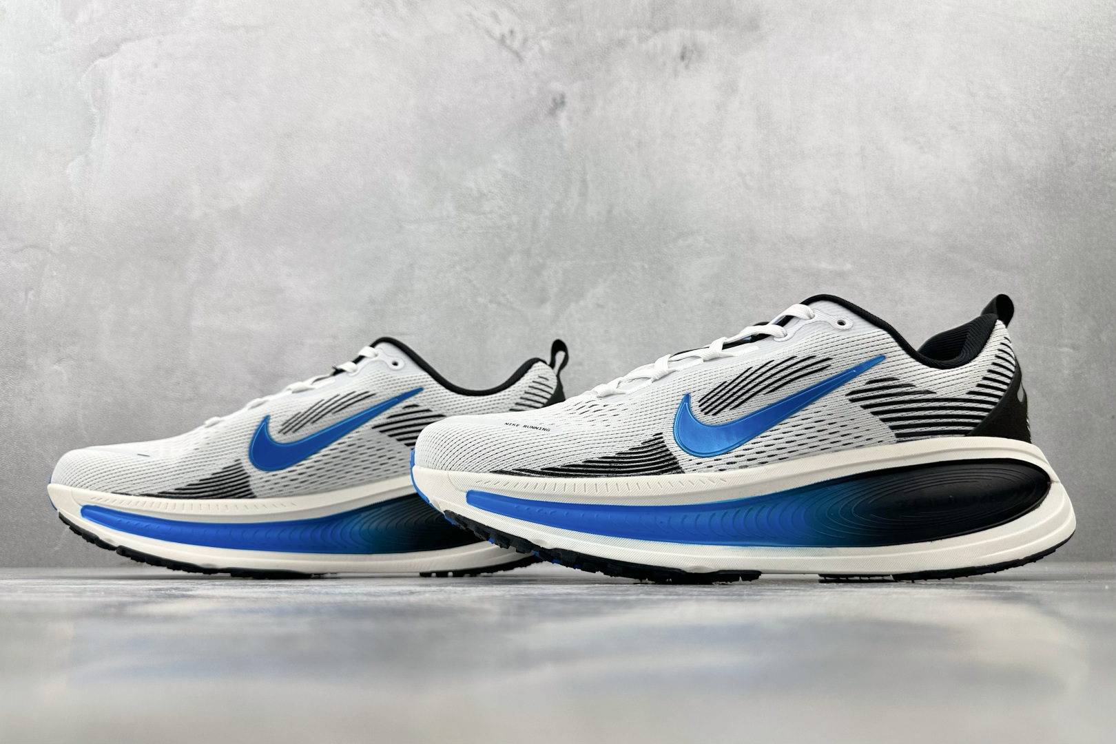 图片[5]-GT  全套数据私模 Nike Vomero 18 灰蓝色 货号：IB7722-100 尺码：36 36.5 37.5 38 38.5 39 40 40.5 41 42 42.5 43 44 44.5 45-选品中心