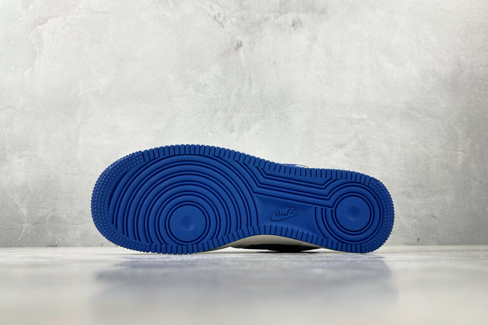 图片[4]-XC  Nike Air Force 1\’07 LV 联名 米白蓝 货号：XS1958 584 尺码：36 36.5 37.5 38 38.5 39 40 40.5 41 42 42.5 43 44 44.5 45-选品中心