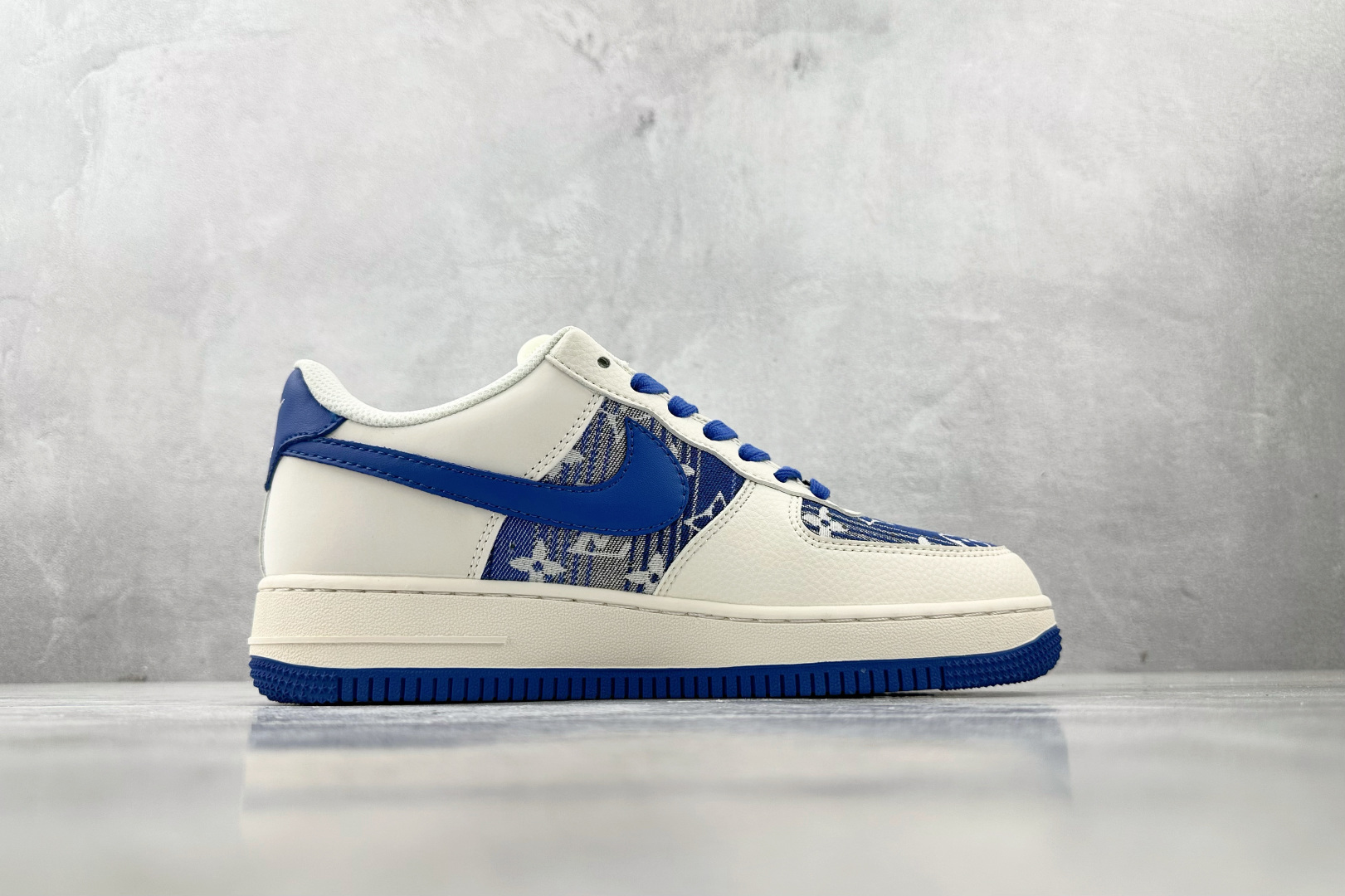 图片[2]-XC  Nike Air Force 1\’07 LV 联名 米白蓝 货号：XS1958 584 尺码：36 36.5 37.5 38 38.5 39 40 40.5 41 42 42.5 43 44 44.5 45-选品中心