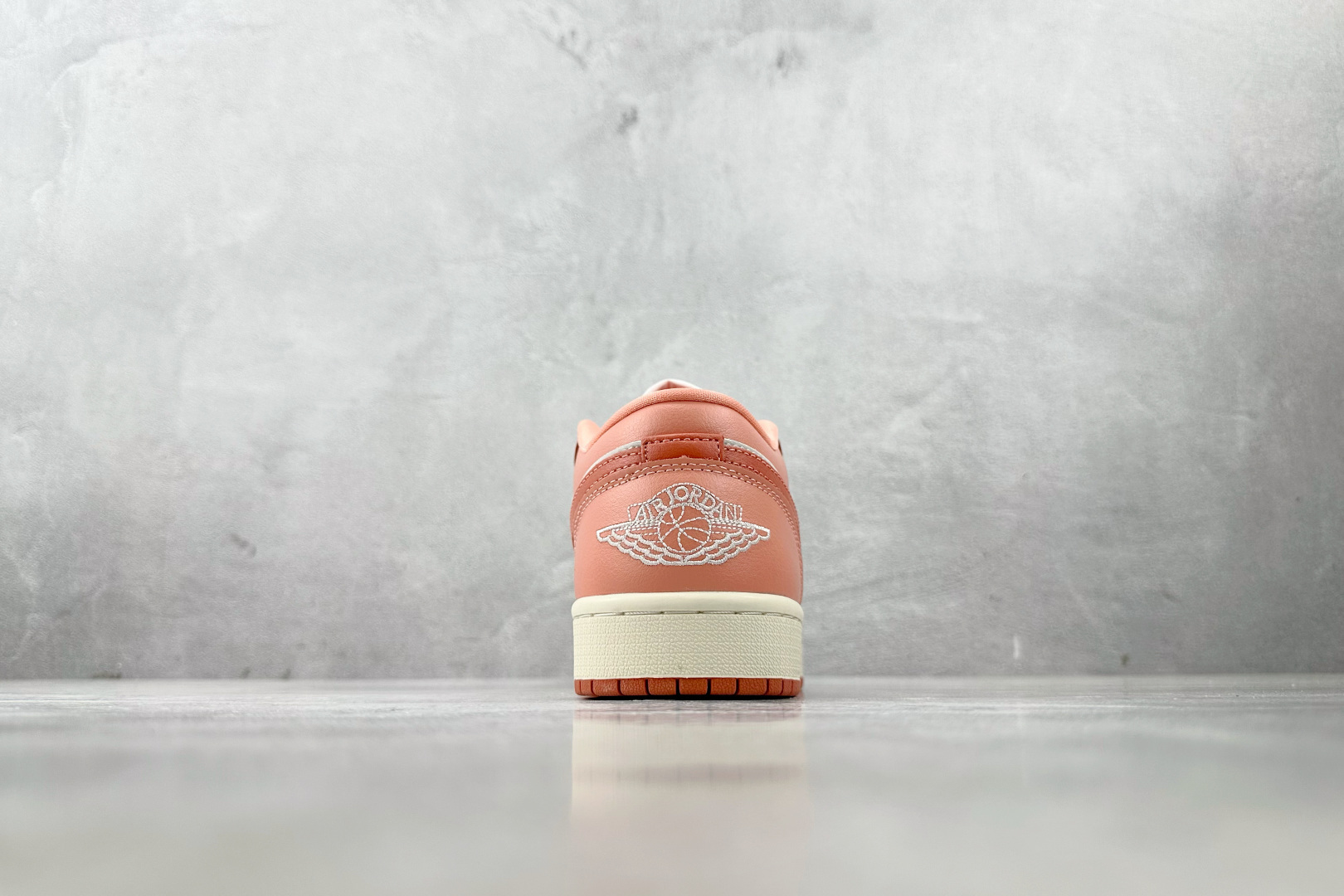 图片[9]-XC  Jordan Air Jordan 1 low 白粉 货号：DC0774-180 尺码：36 36.5 37 38.5 39 40 40.5 41 42-选品中心