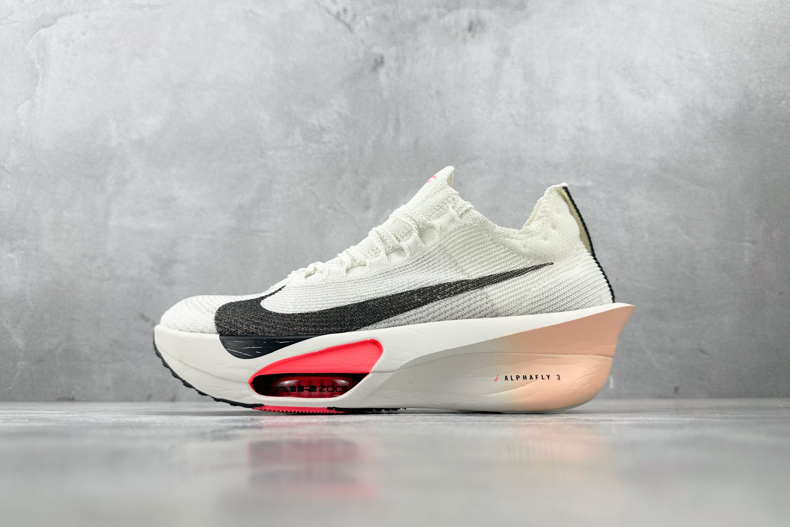 GT  全套数据私模 Nike Alphafly 3 白红 货号：FD8315-103 尺码：36 36.5 37 38.5 39 40 40.5 41 42 42.5 43 44 44.5 45 46-选品中心