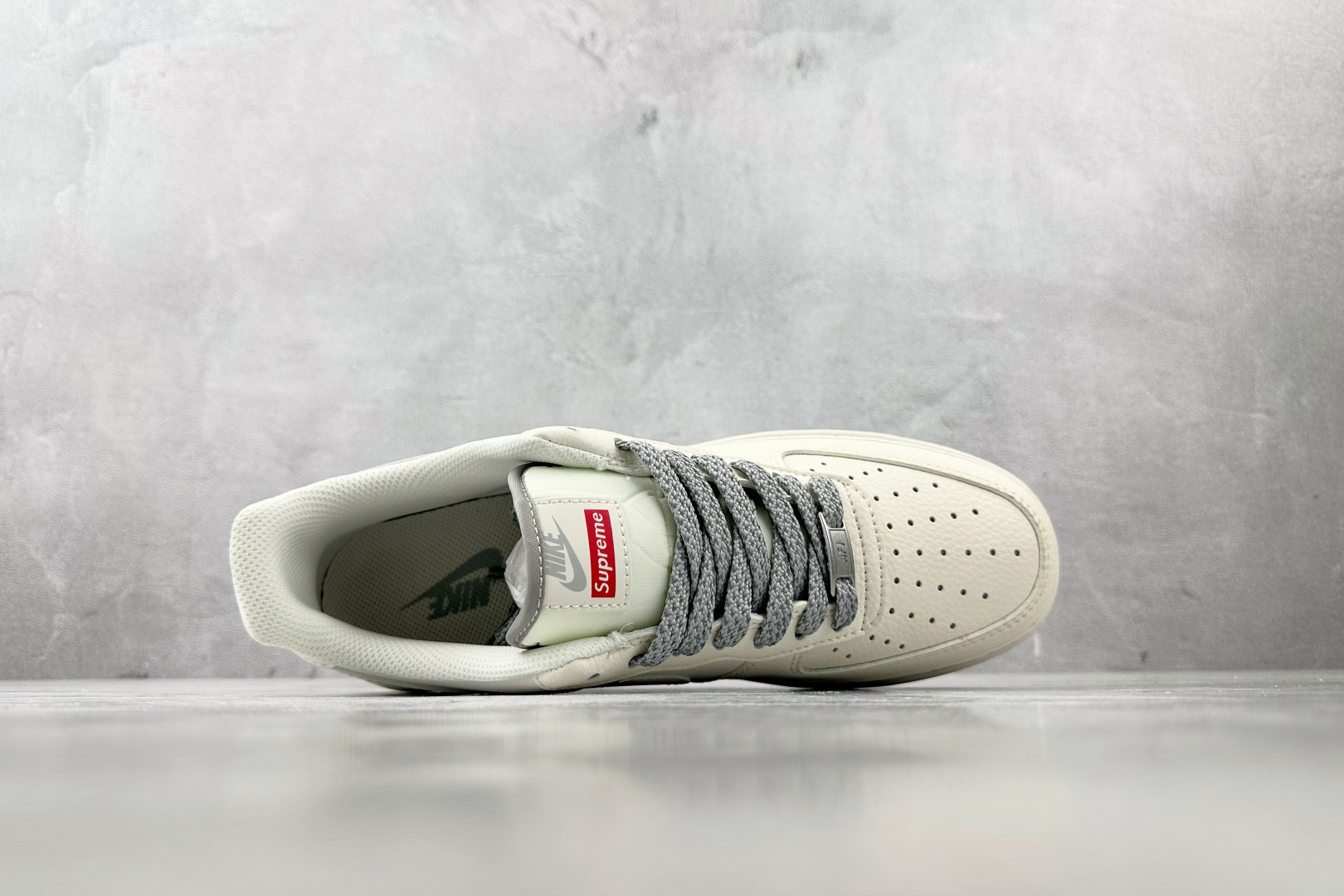 图片[3]-XC  Nike Air Force 1\’07 Supreme 联名 米白灰 货号：XX3168 205 尺码：36 36.5 37.5 38 38.5 39 40 40.5 41 42 42.5 43 44 44.5 45-选品中心