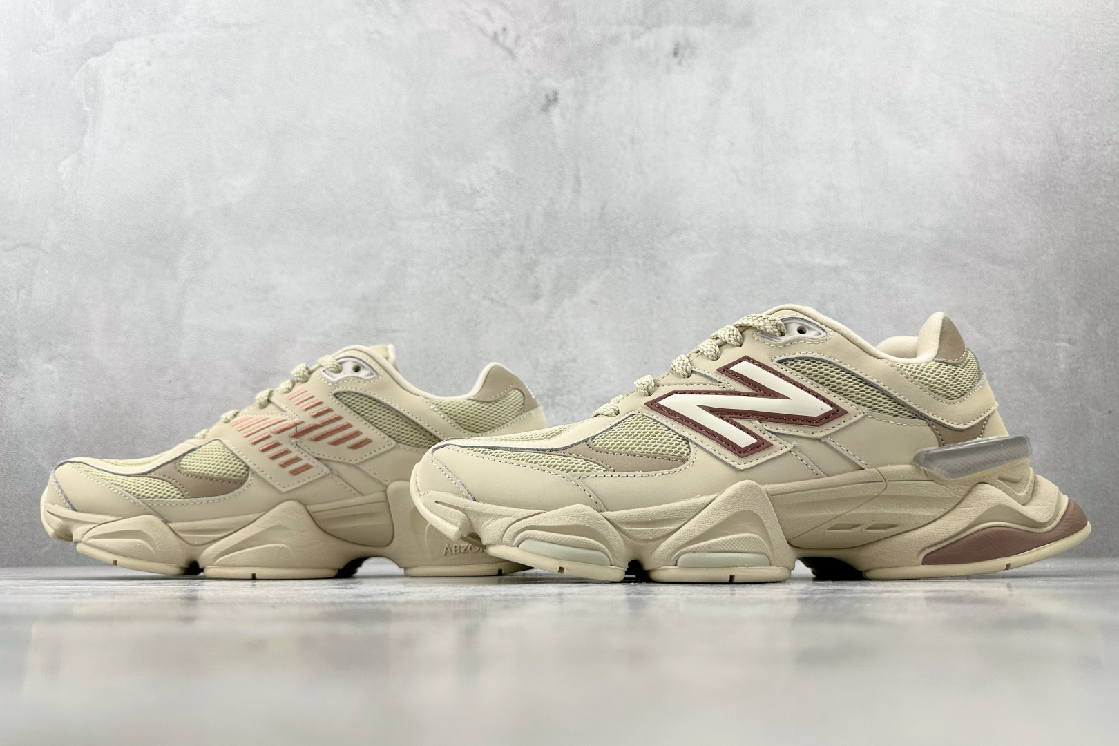 M版 
纯原标杆 品质无敌 New Balance NB 9060 米棕

货号：U9060ZGC
尺码