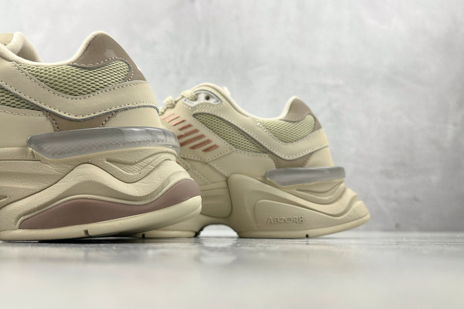 M版 
纯原标杆 品质无敌 New Balance NB 9060 米棕

货号：U9060ZGC
尺码