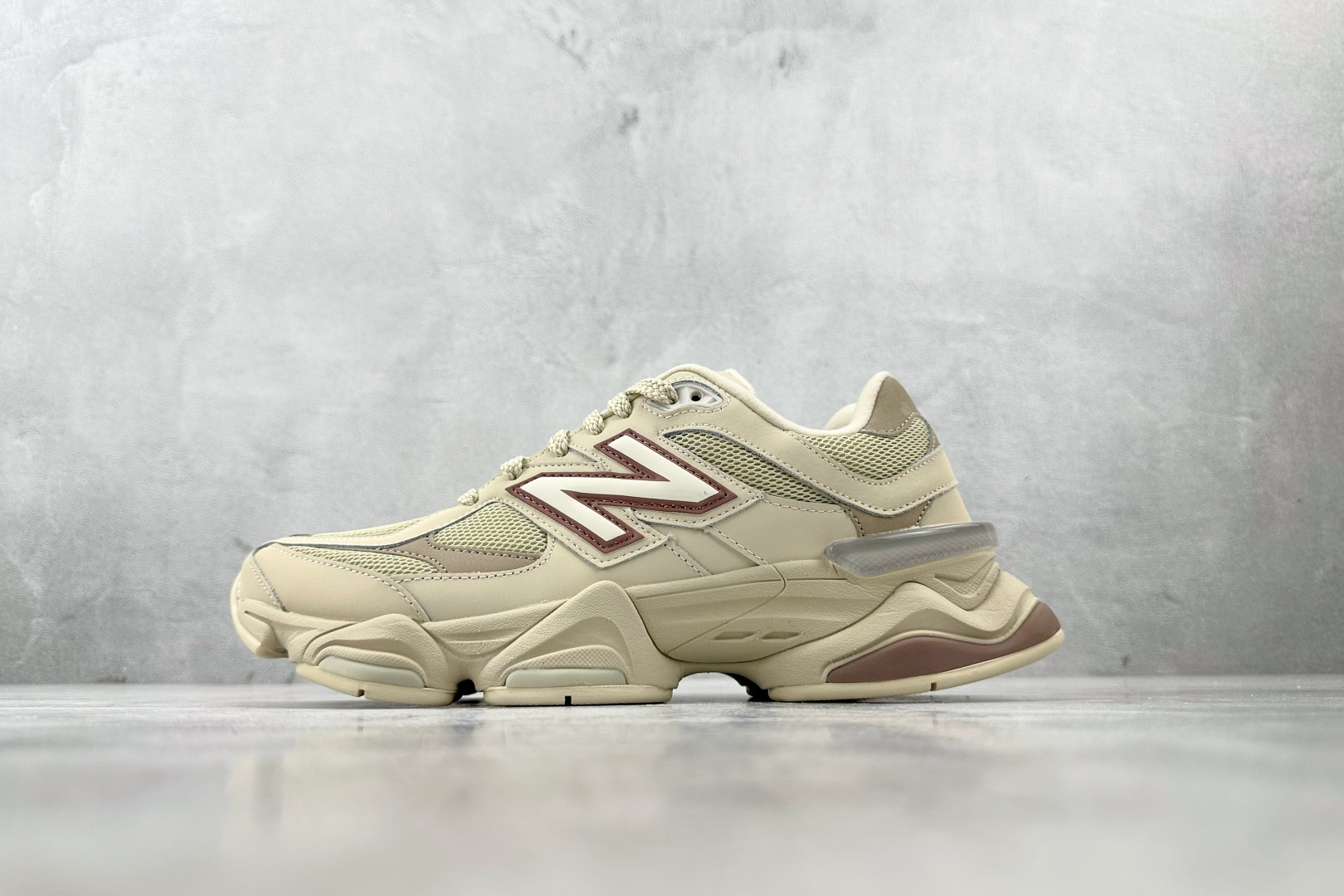 M版 
纯原标杆 品质无敌 New Balance NB 9060 米棕

货号：U9060ZGC
尺码